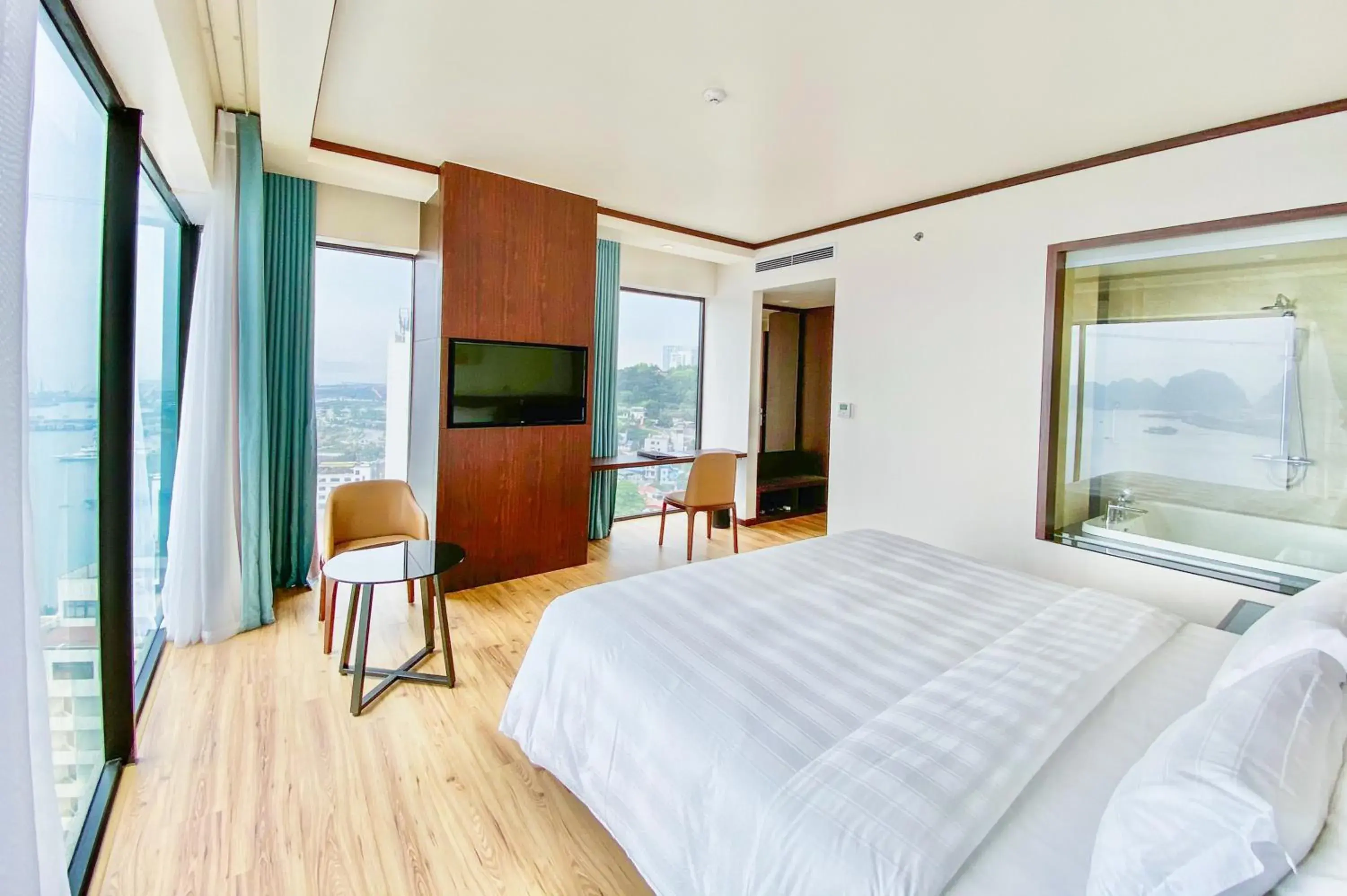Two-Bedroom Family Suite with King Bed - Smoking in Wyndham Legend Halong Two-Bedroom Family Suite with King Bed - Smoking in Wyndham Legend Halong