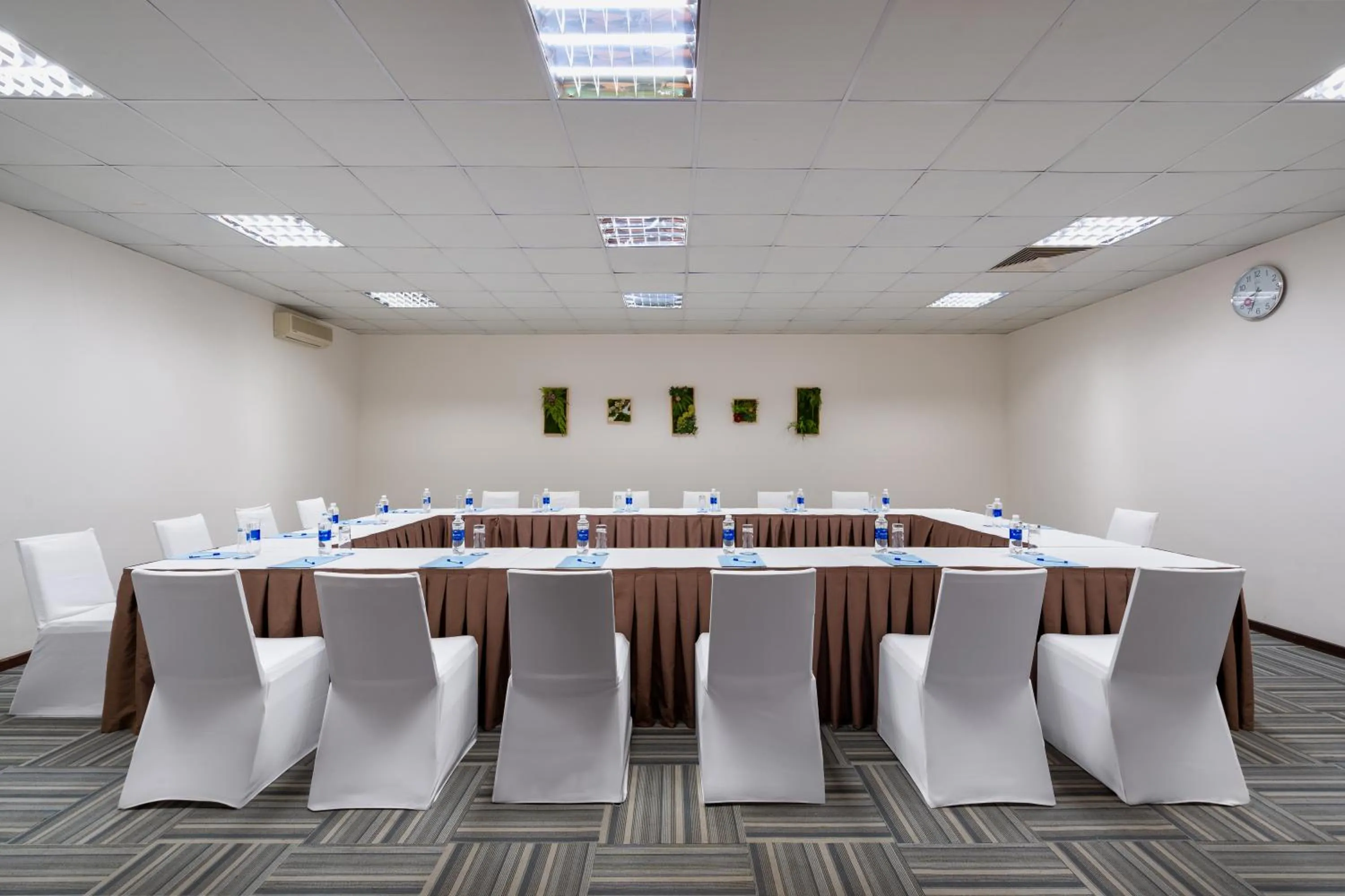 Wyndham Legend Halong