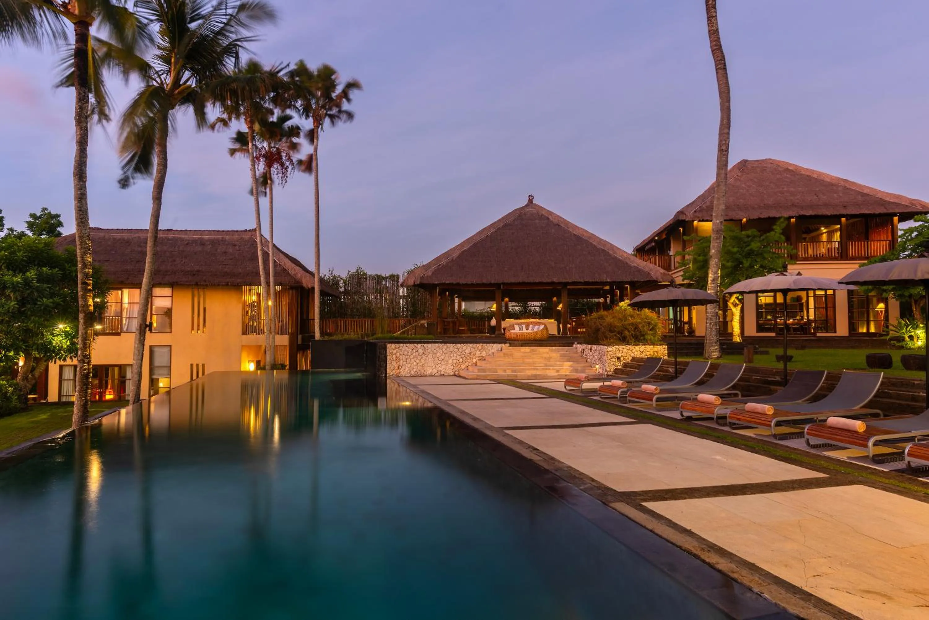 Property building in Villa Mary