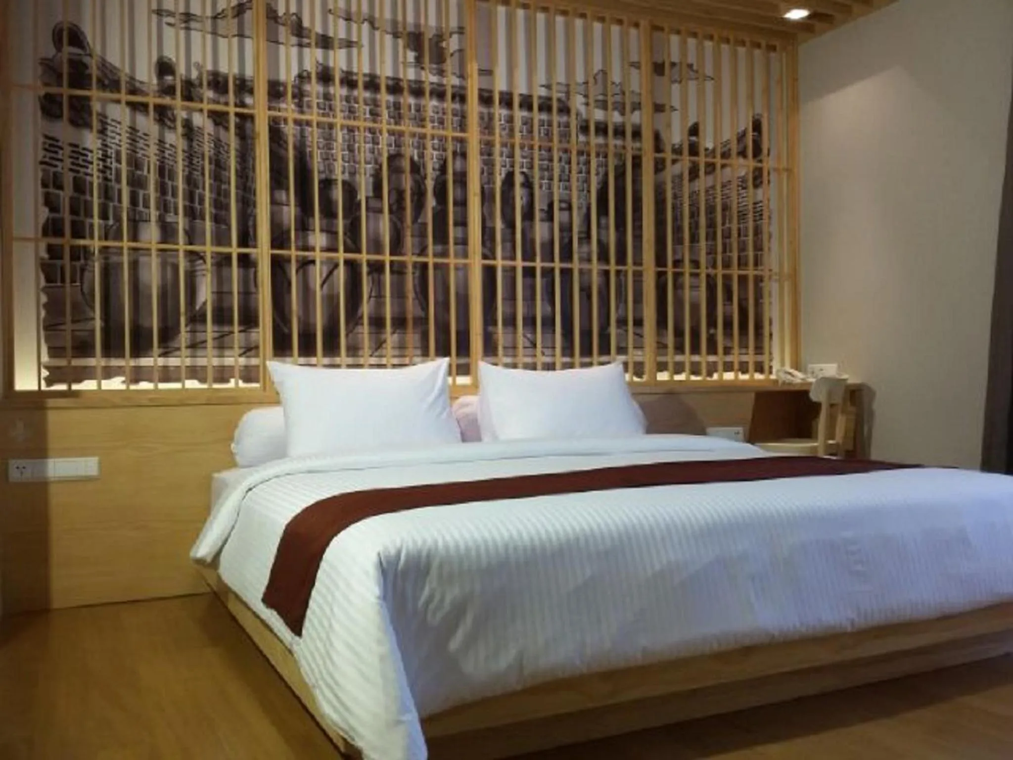 Bedroom, Bed in Tama Boutique Hotel