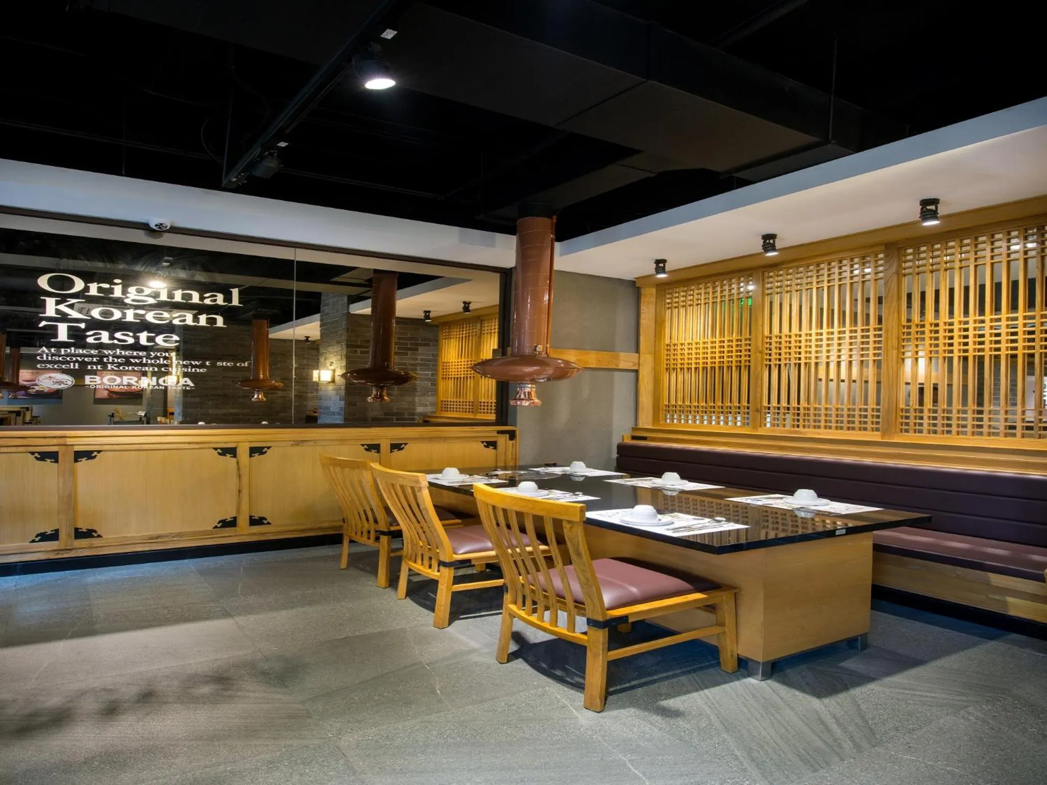 Restaurant/places to eat in Tama Boutique Hotel