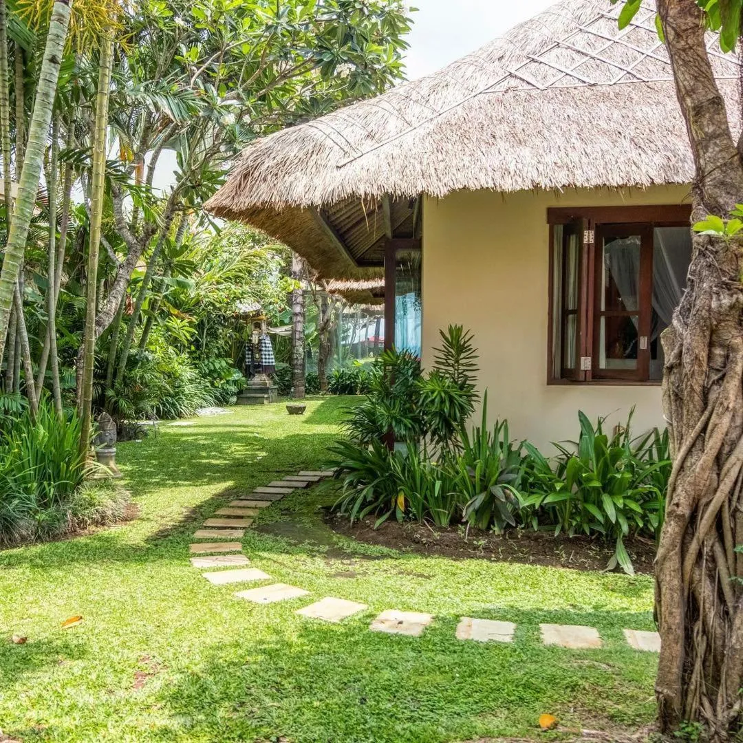 Garden in Sound of The Sea Villa