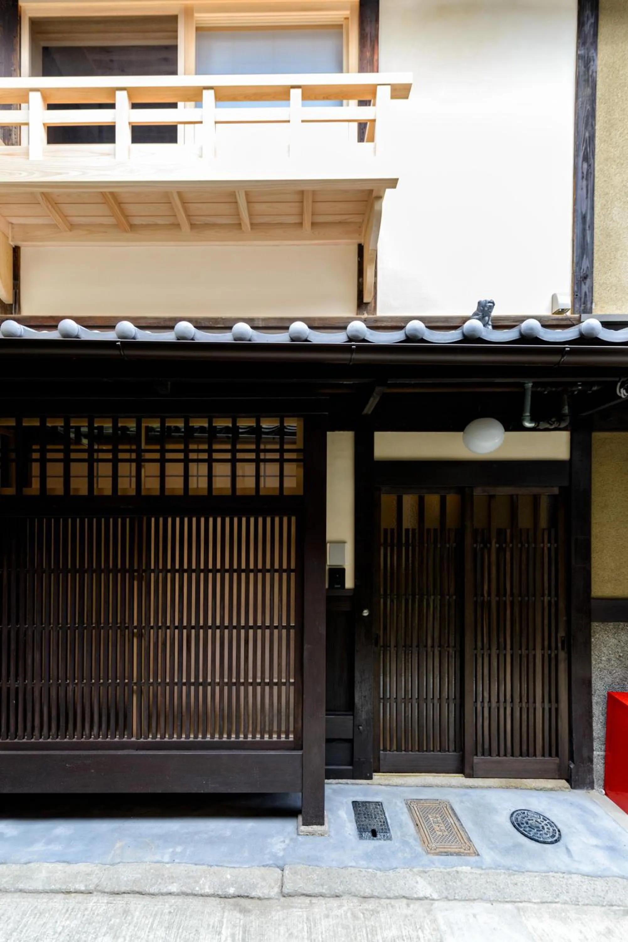 Property building in Nadeshiko Shirakawa Machiya House
