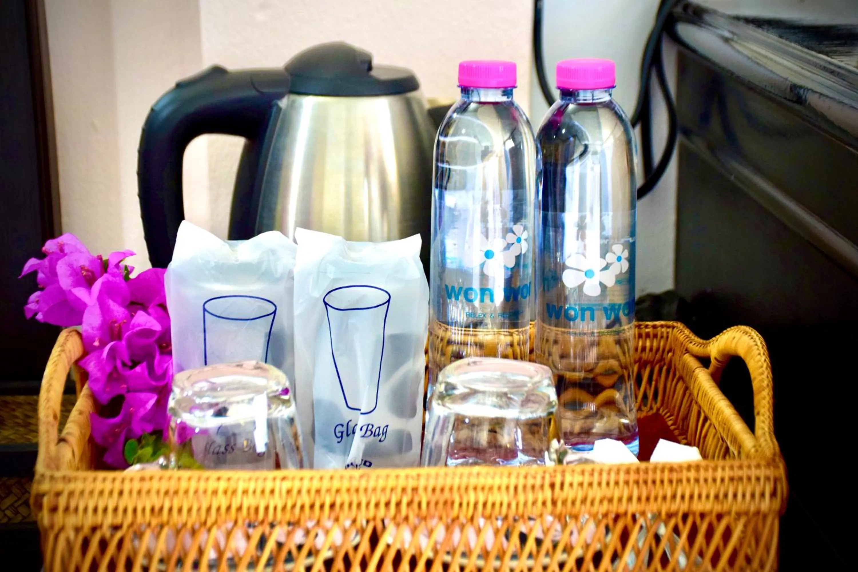 Photo of the whole room in Wan Wan Place