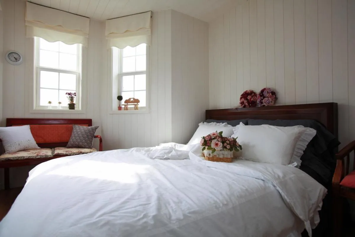 Bed in Pyeongchang Edelweiss Pension