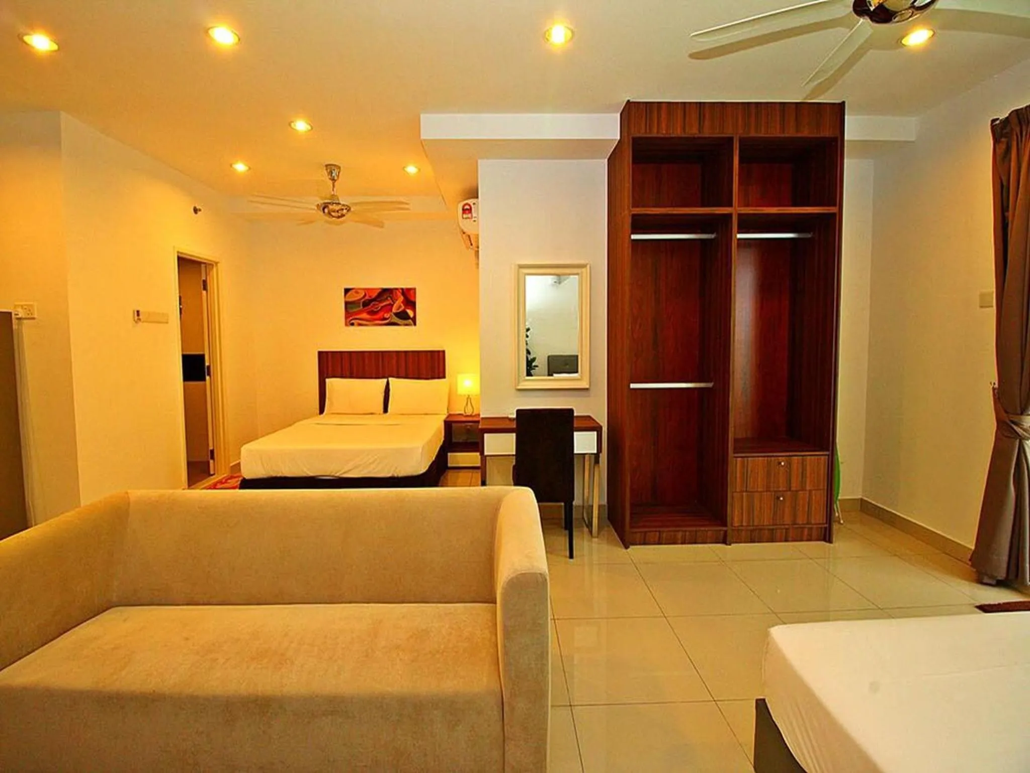 Bedroom, Bed in Merlene Suites at Mansion One Formerly know as Mansion One Suites