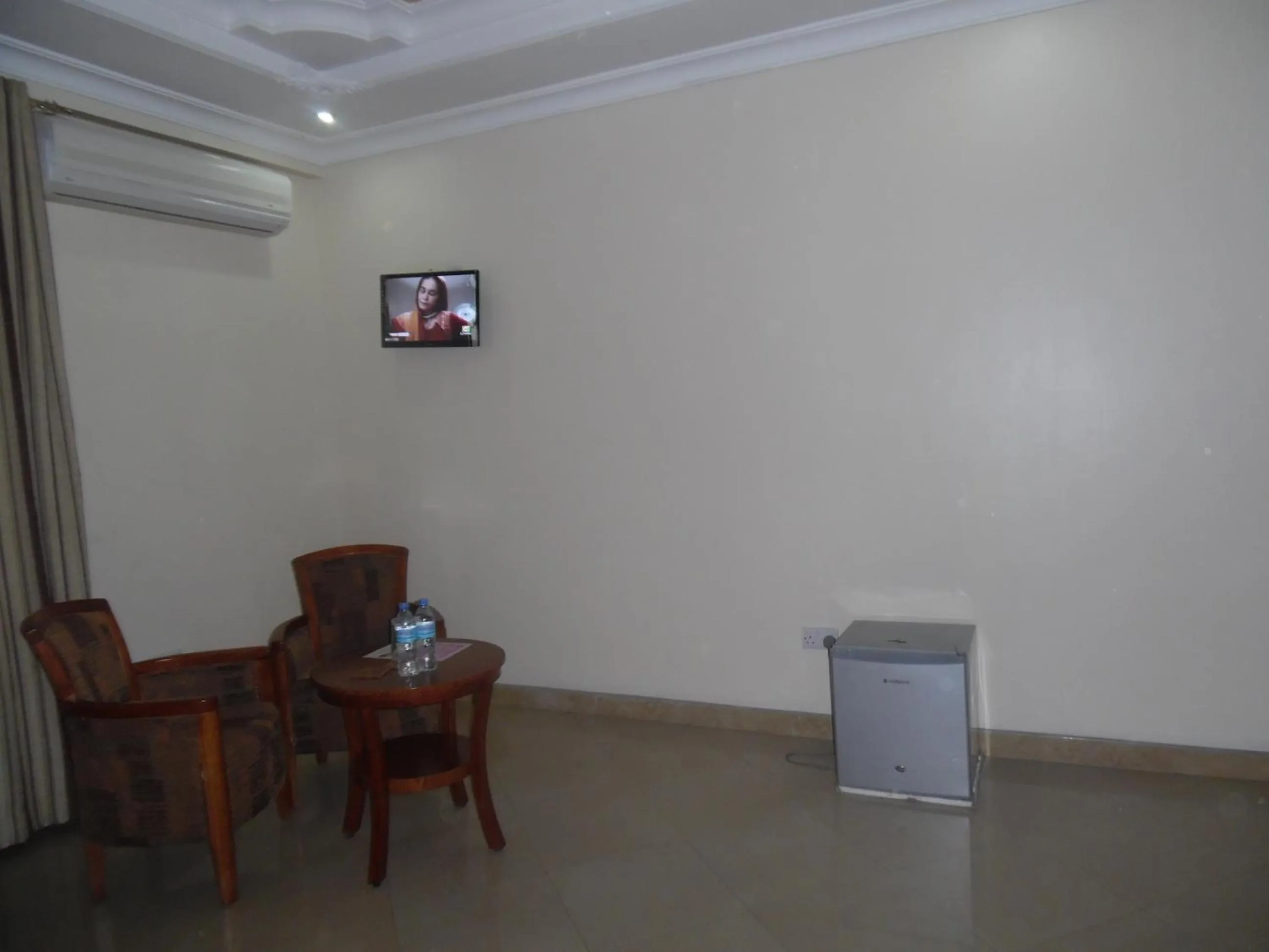 Bedroom in Silver Paradise Hotel