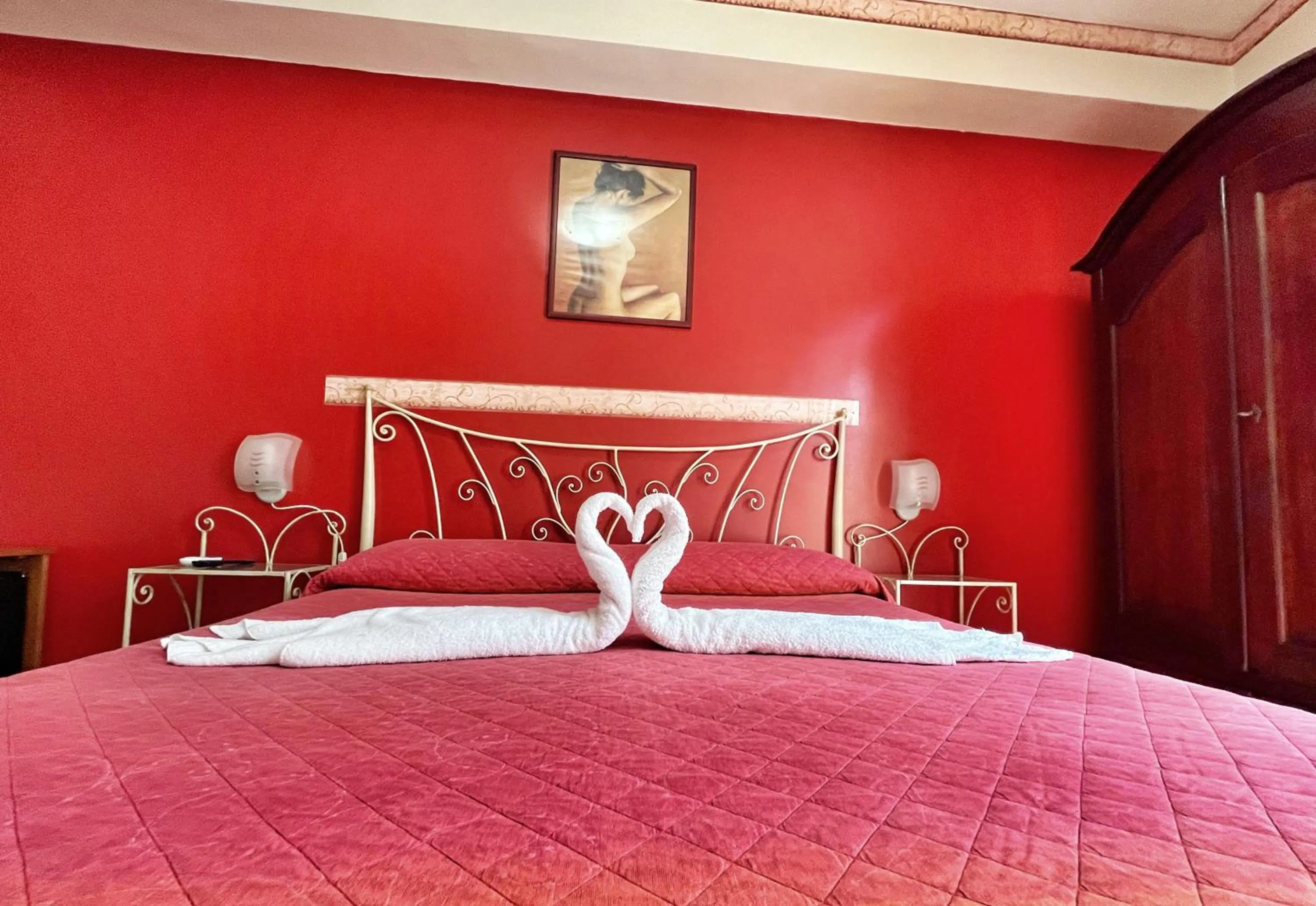 Bed in B&B Epos Acitrezza