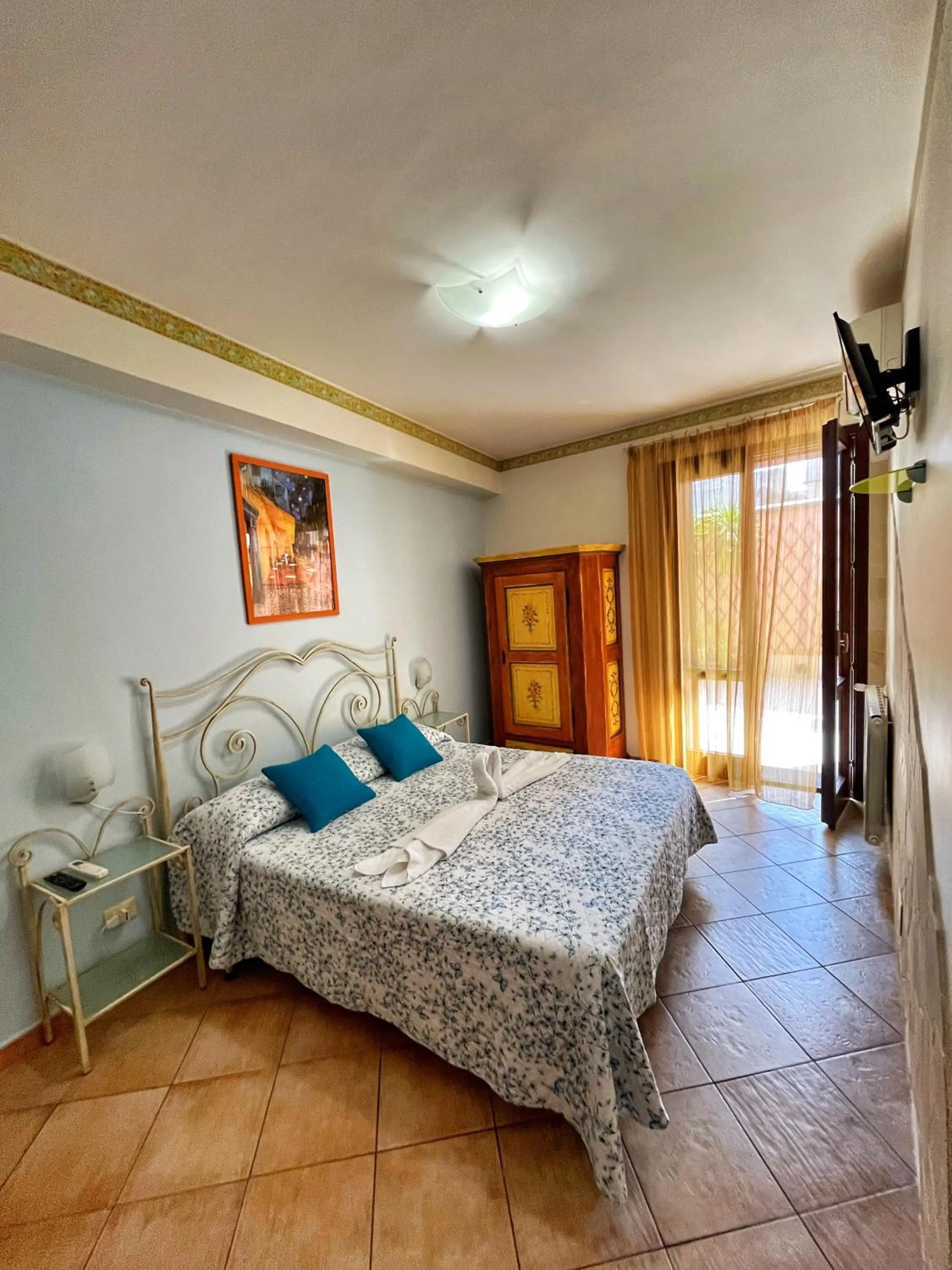 Bed in B&B Epos Acitrezza