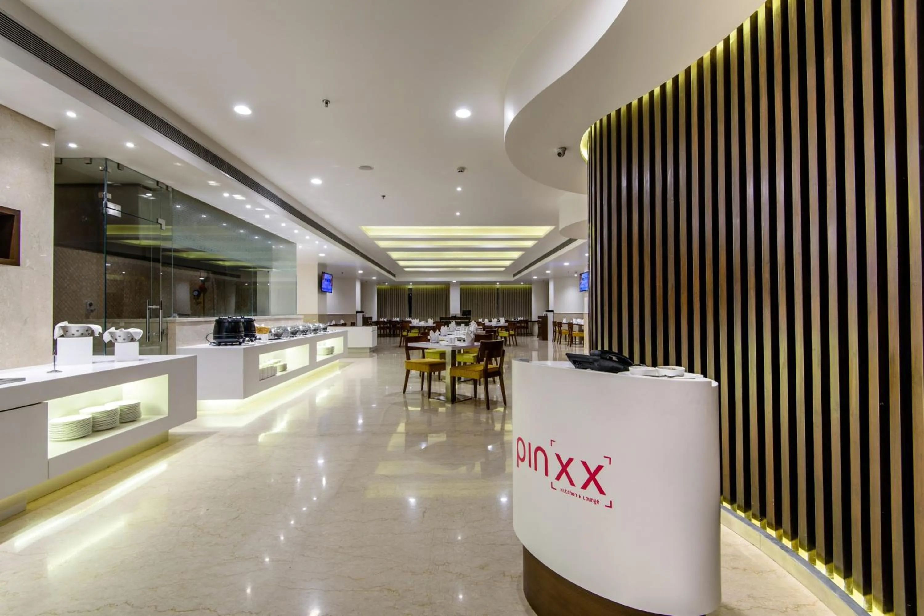 Restaurant/places to eat in Regenta Central Jaipur