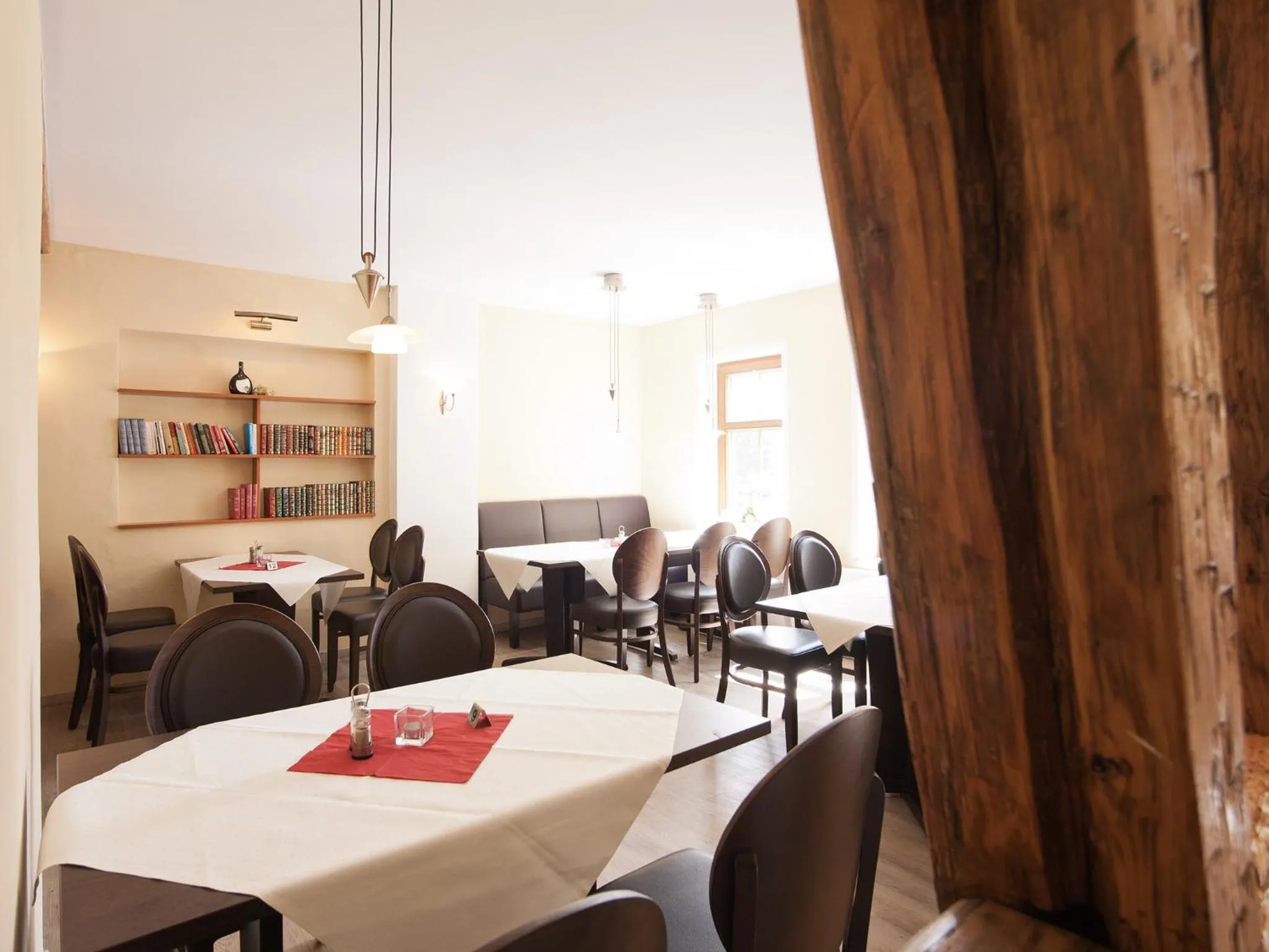 Restaurant/places to eat in Hotel Zum Herrenhaus