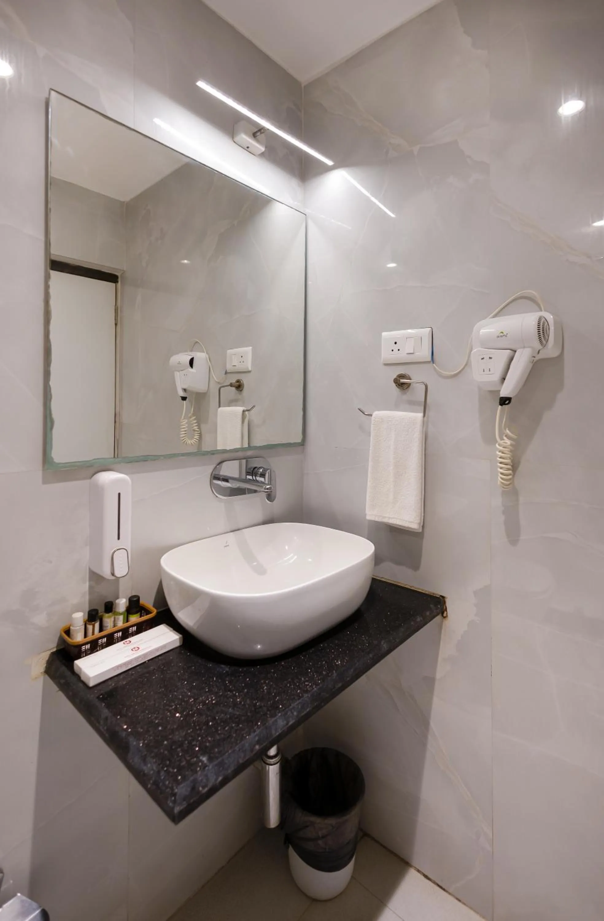 Toilet in Hotel Sawood International