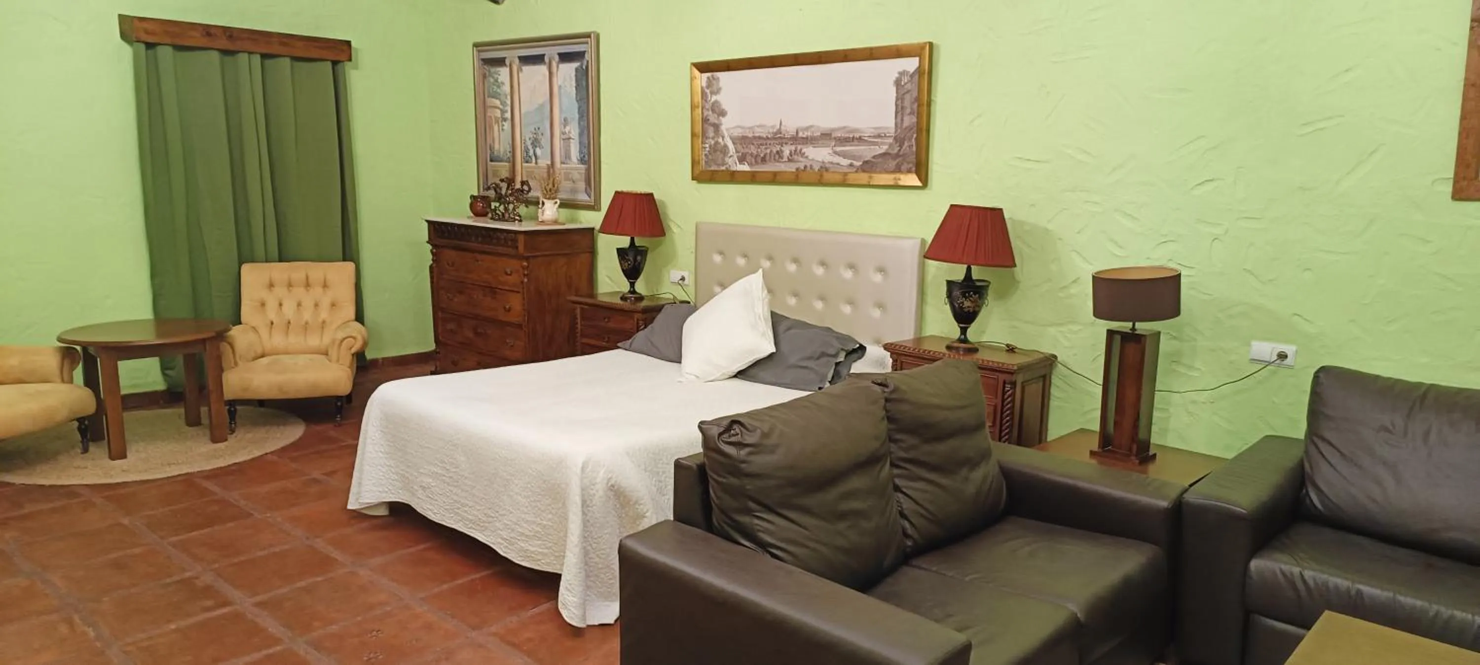 Bed in Hotel Restaurante Las Buitreras