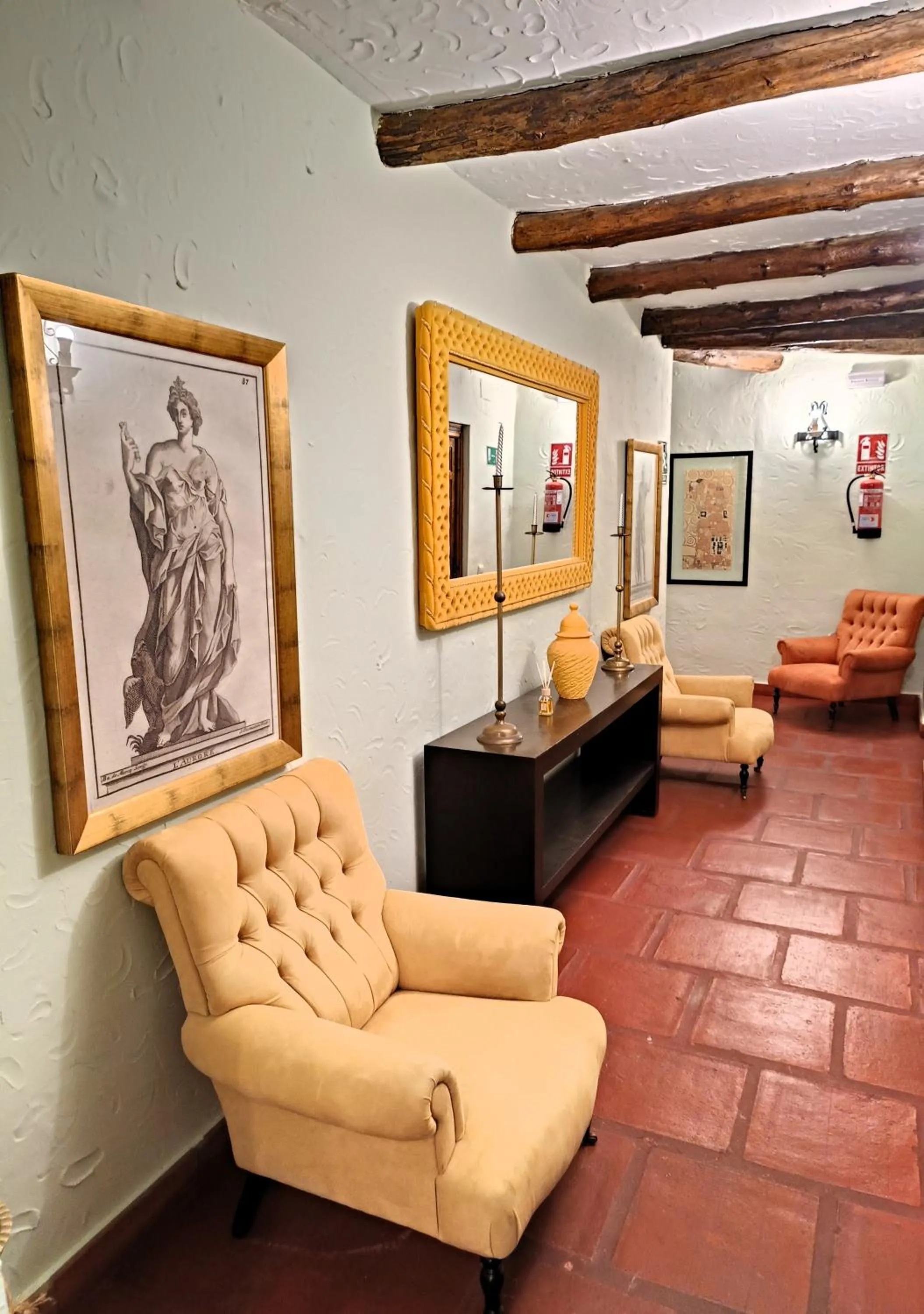 Property building in Hotel Restaurante Las Buitreras