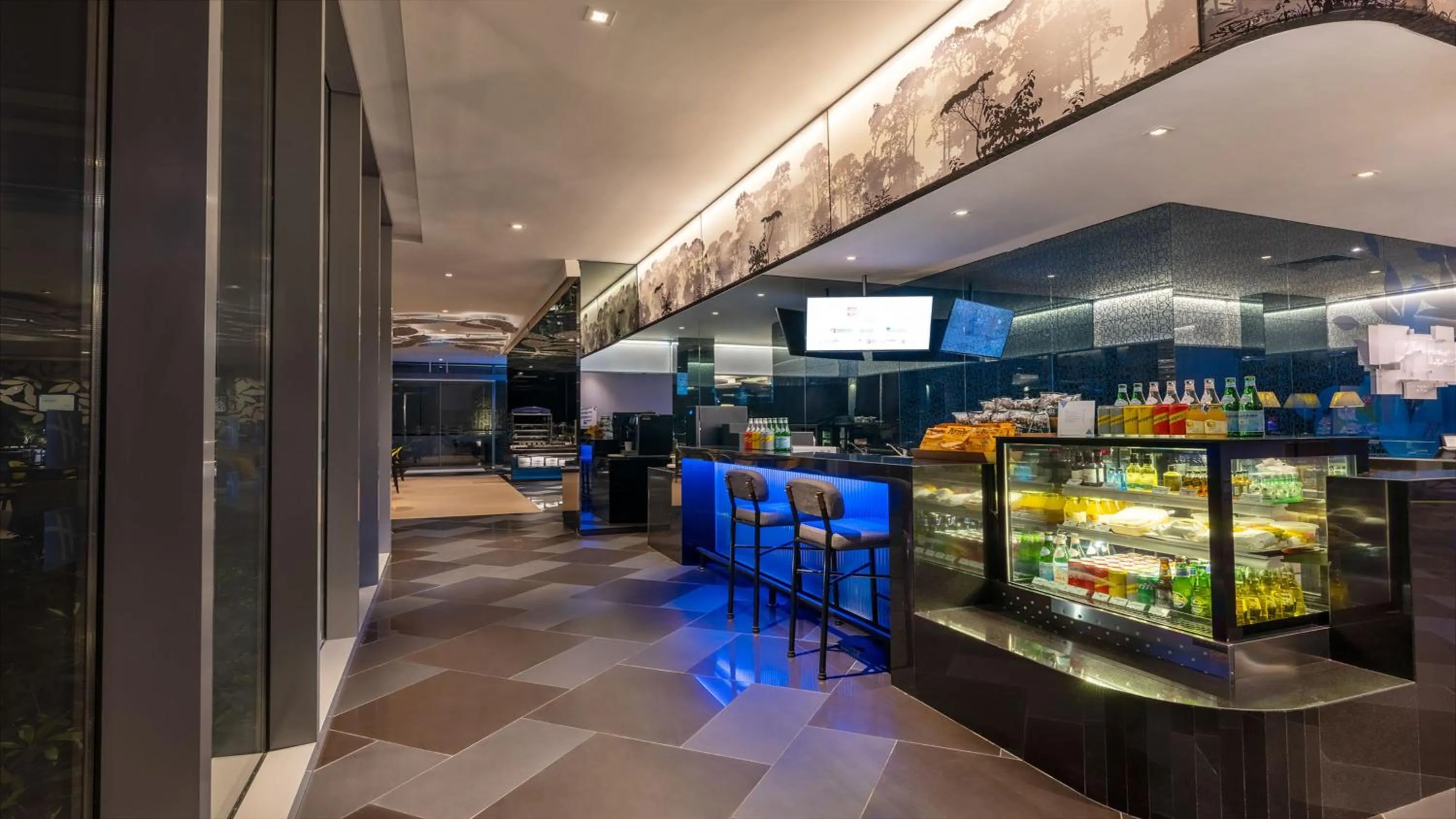 Restaurant/places to eat in Holiday Inn Express Singapore Katong by IHG