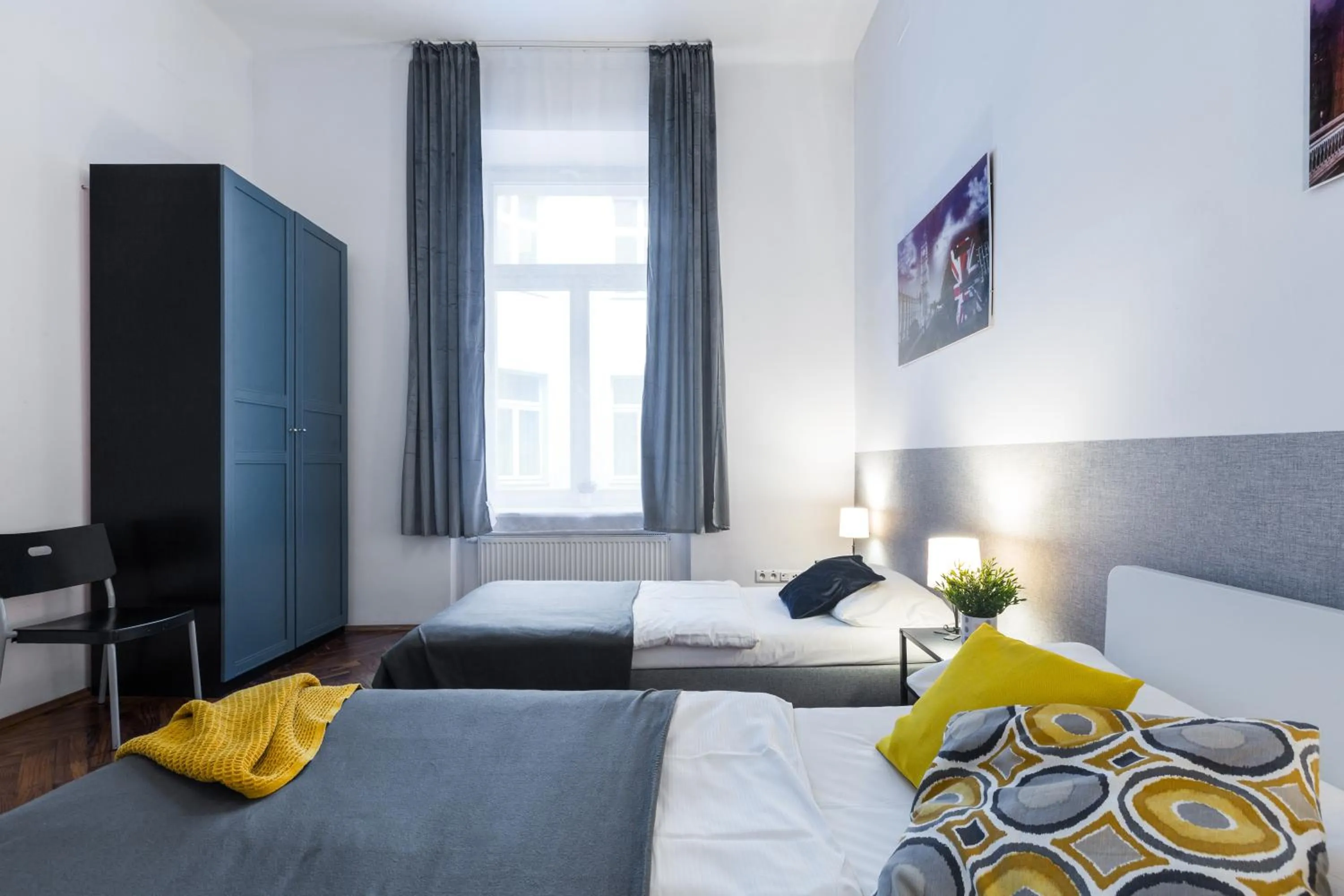 Bed in Wawel Cracow Old City Apartments - Friendhouse Apartments