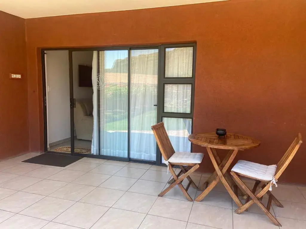 Deluxe Double Room - single occupancy in Botleng Guest House Deluxe Double Room - single occupancy in Botleng Guest House