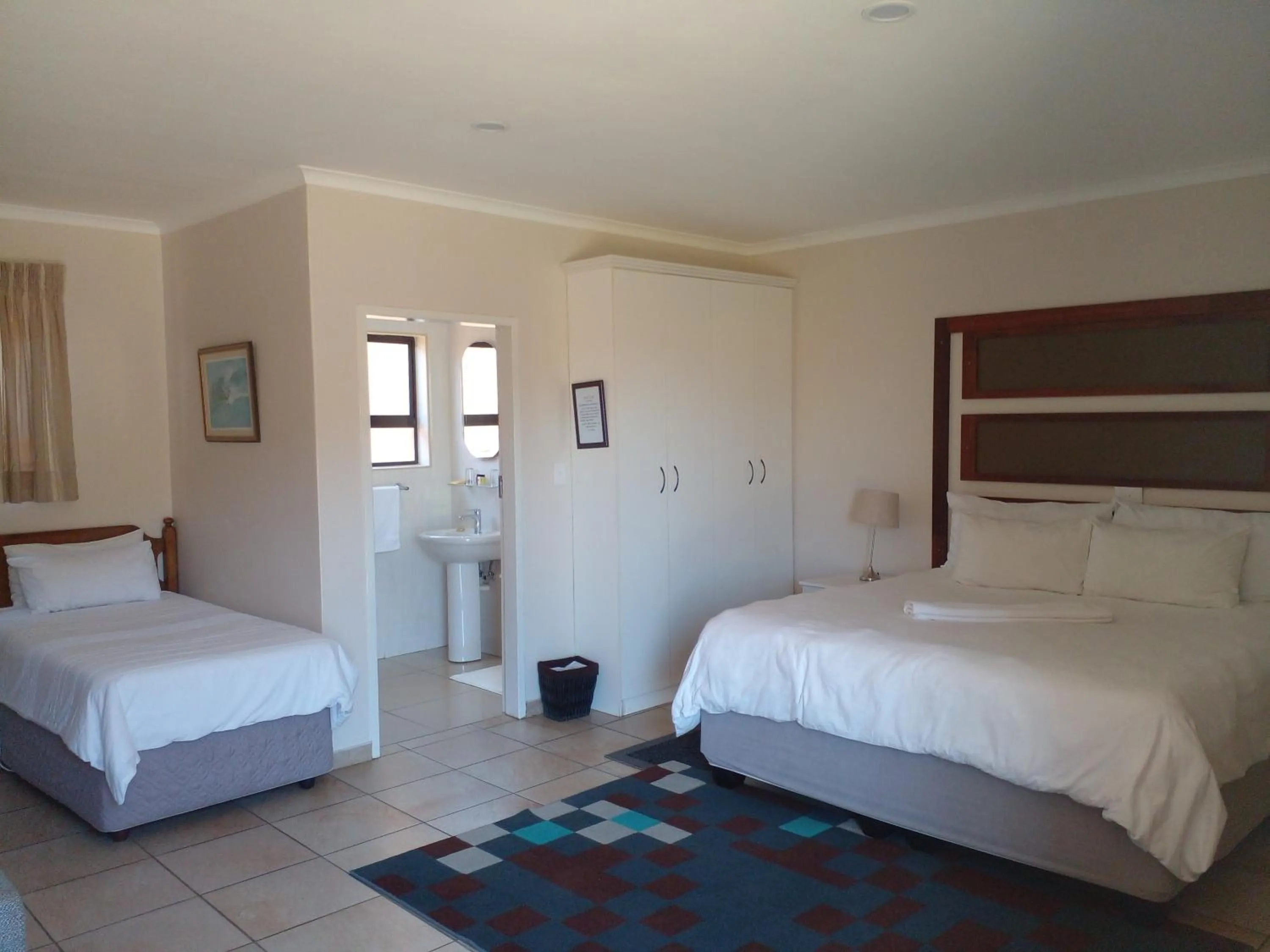 Bed in Botleng Guest House