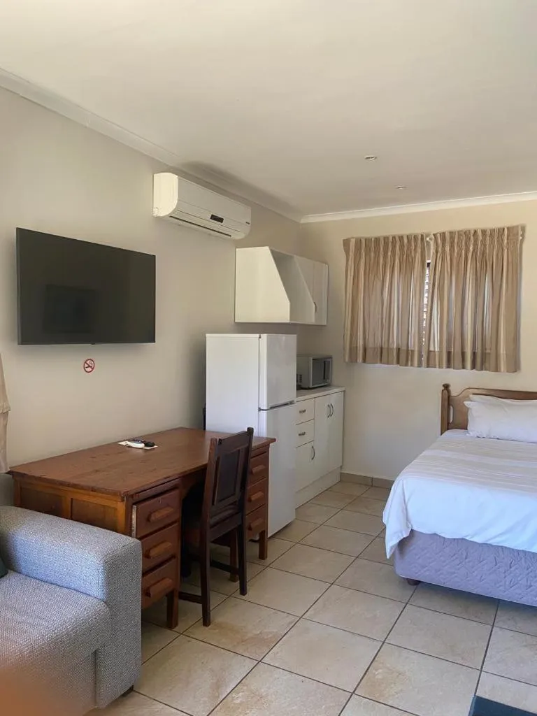 Bed in Botleng Guest House