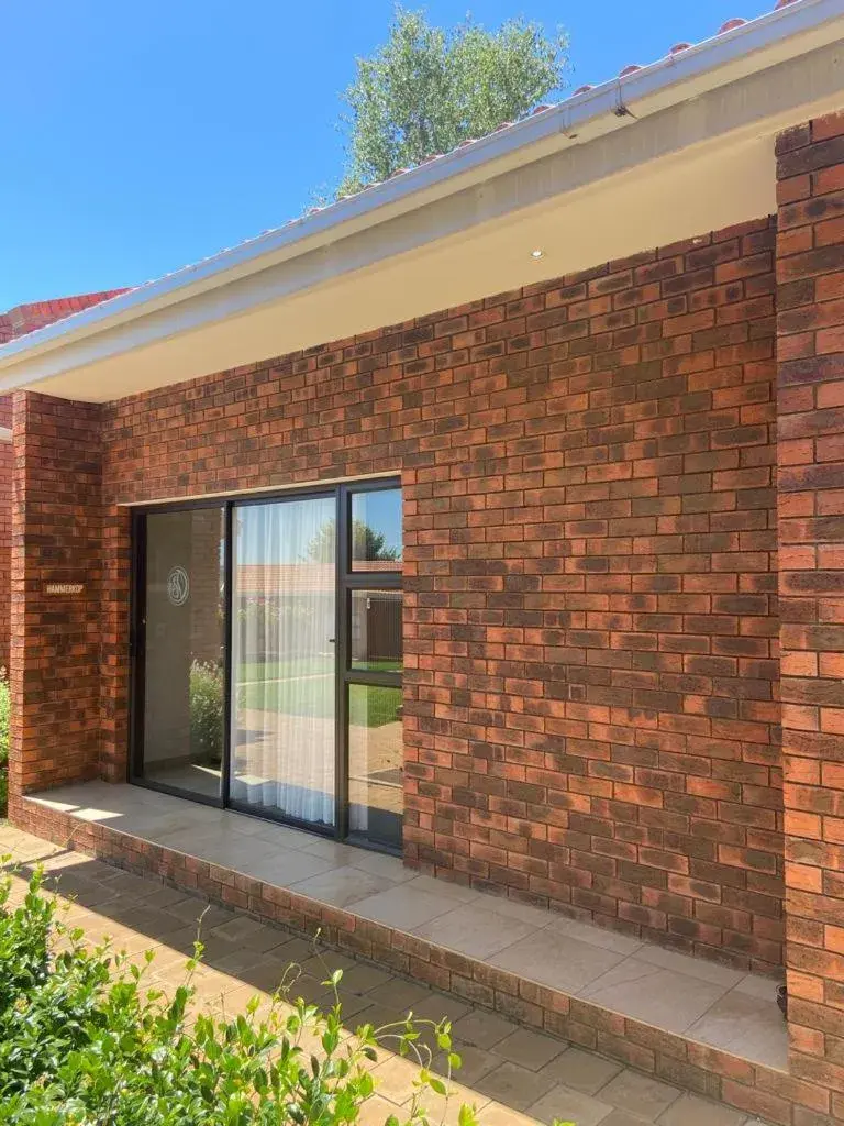 Deluxe Triple Room - single occupancy in Botleng Guest House Deluxe Triple Room - single occupancy in Botleng Guest House