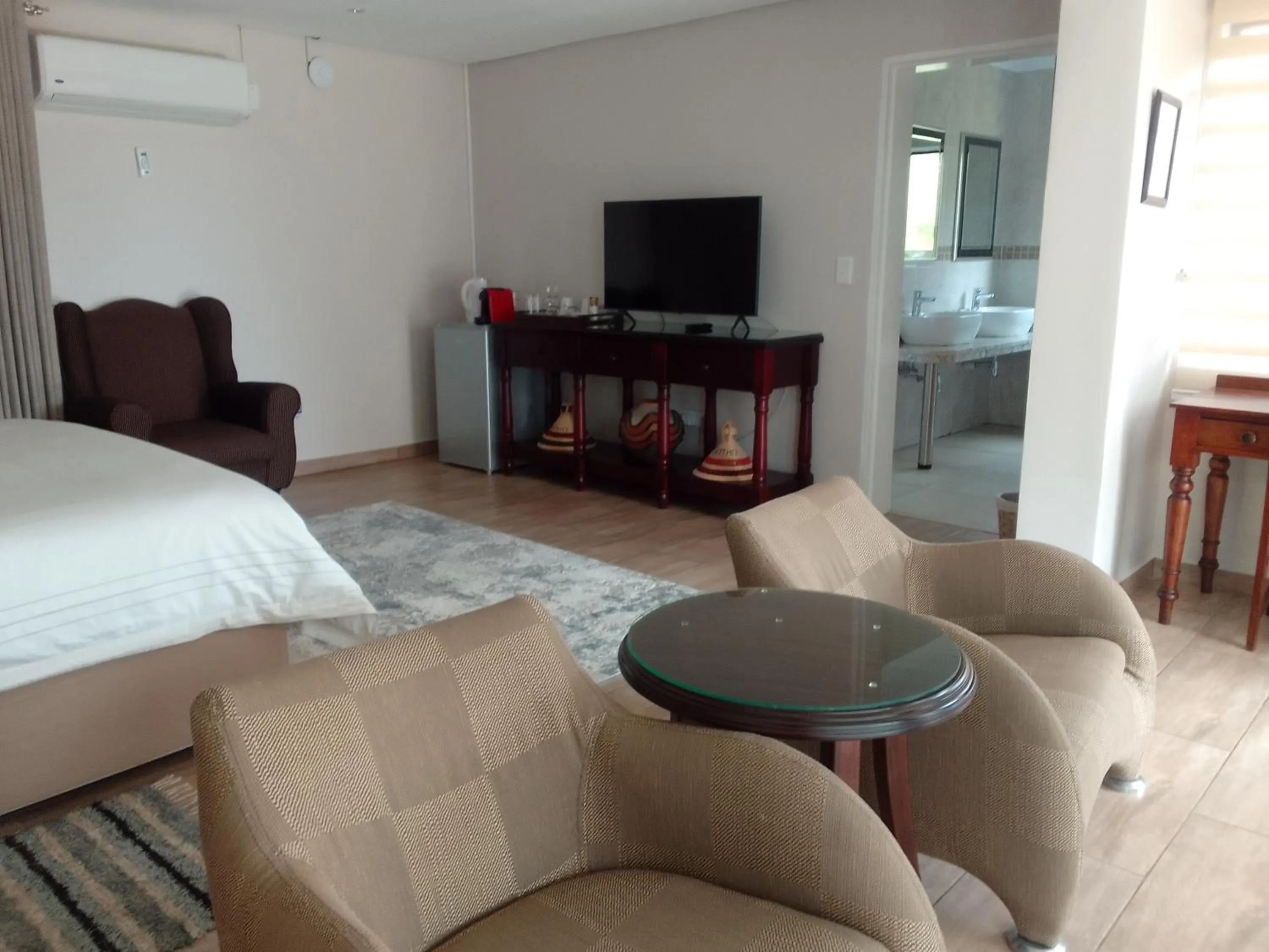 Bed in Botleng Guest House