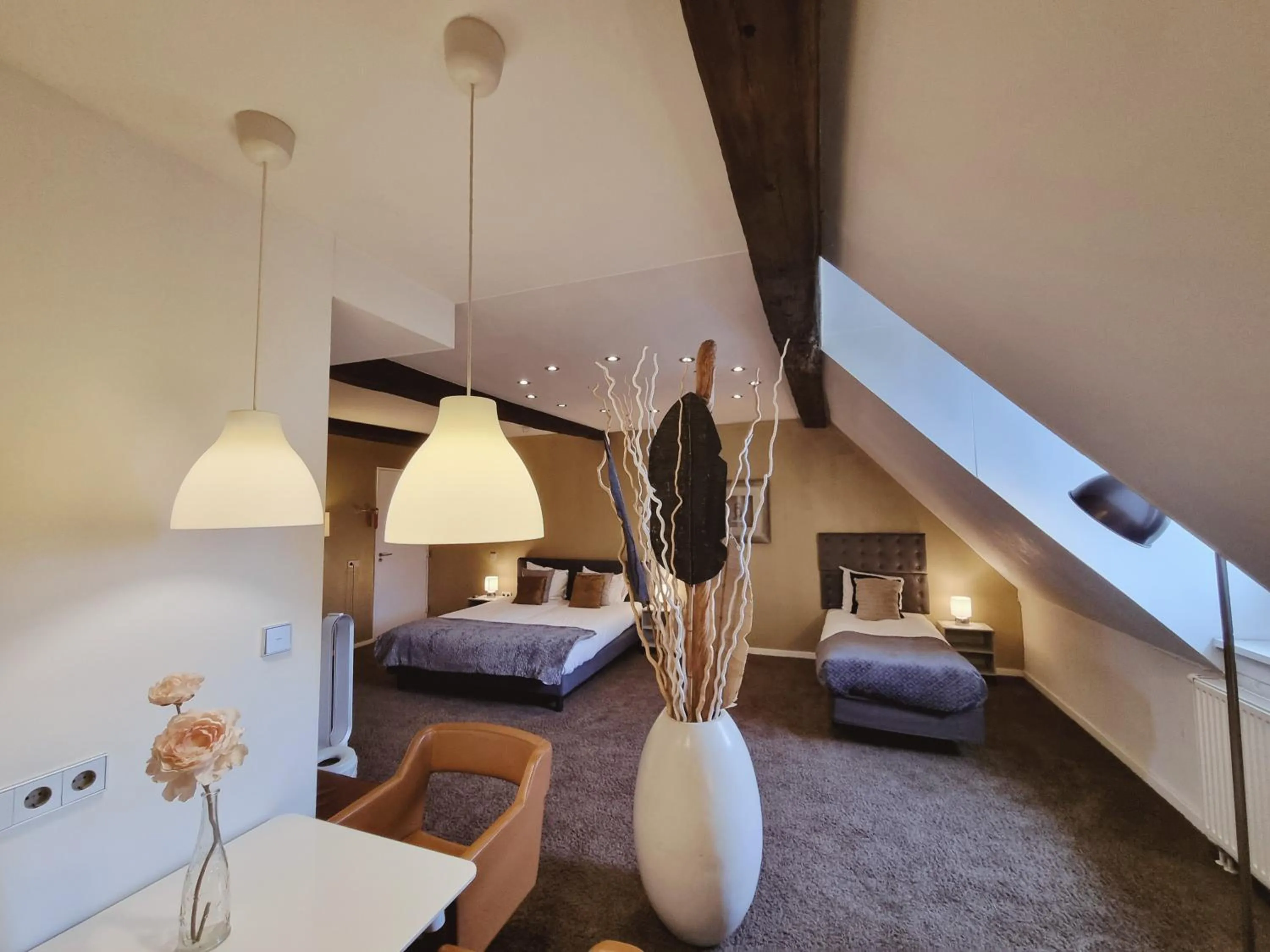 Photo of the whole room, Bed in Saillant Hotel Maastricht City Centre - Auping Hotel Partner