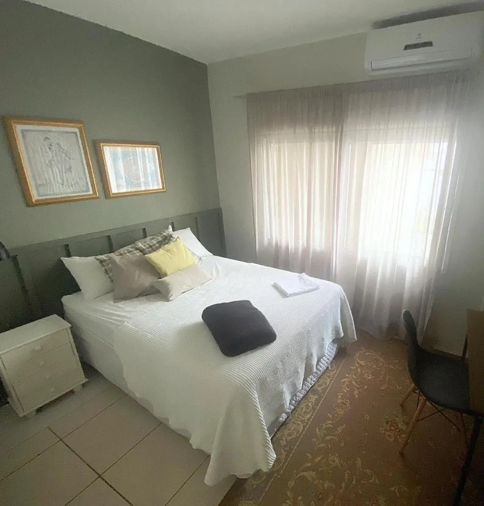 Economy Double Room in Pup Hostel SC Economy Double Room in Pup Hostel SC