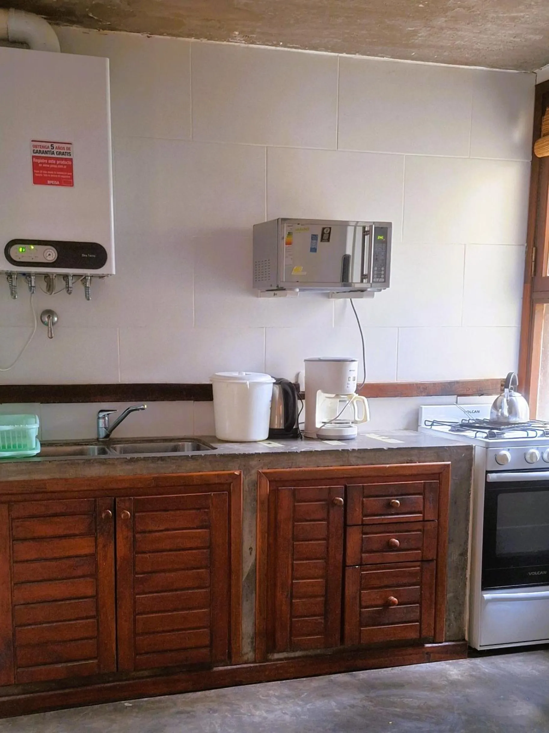Coffee/tea facilities in Altos Medanos Cabañas & Club de Bosque