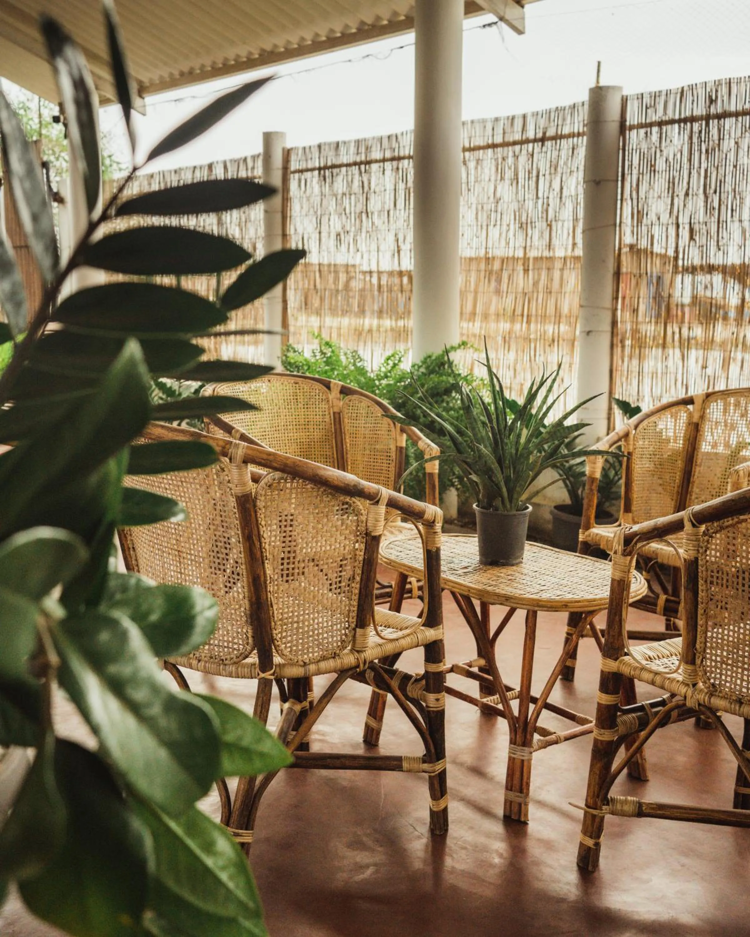 Seating area in Atara Lagoon Kalpitiya