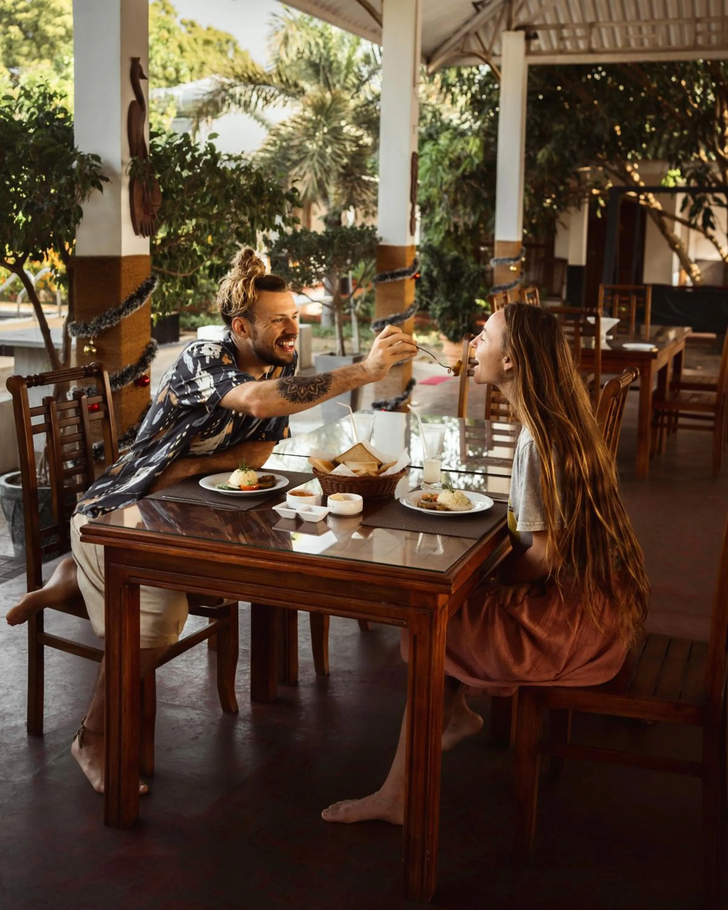 Restaurant/places to eat in Atara Lagoon Kalpitiya