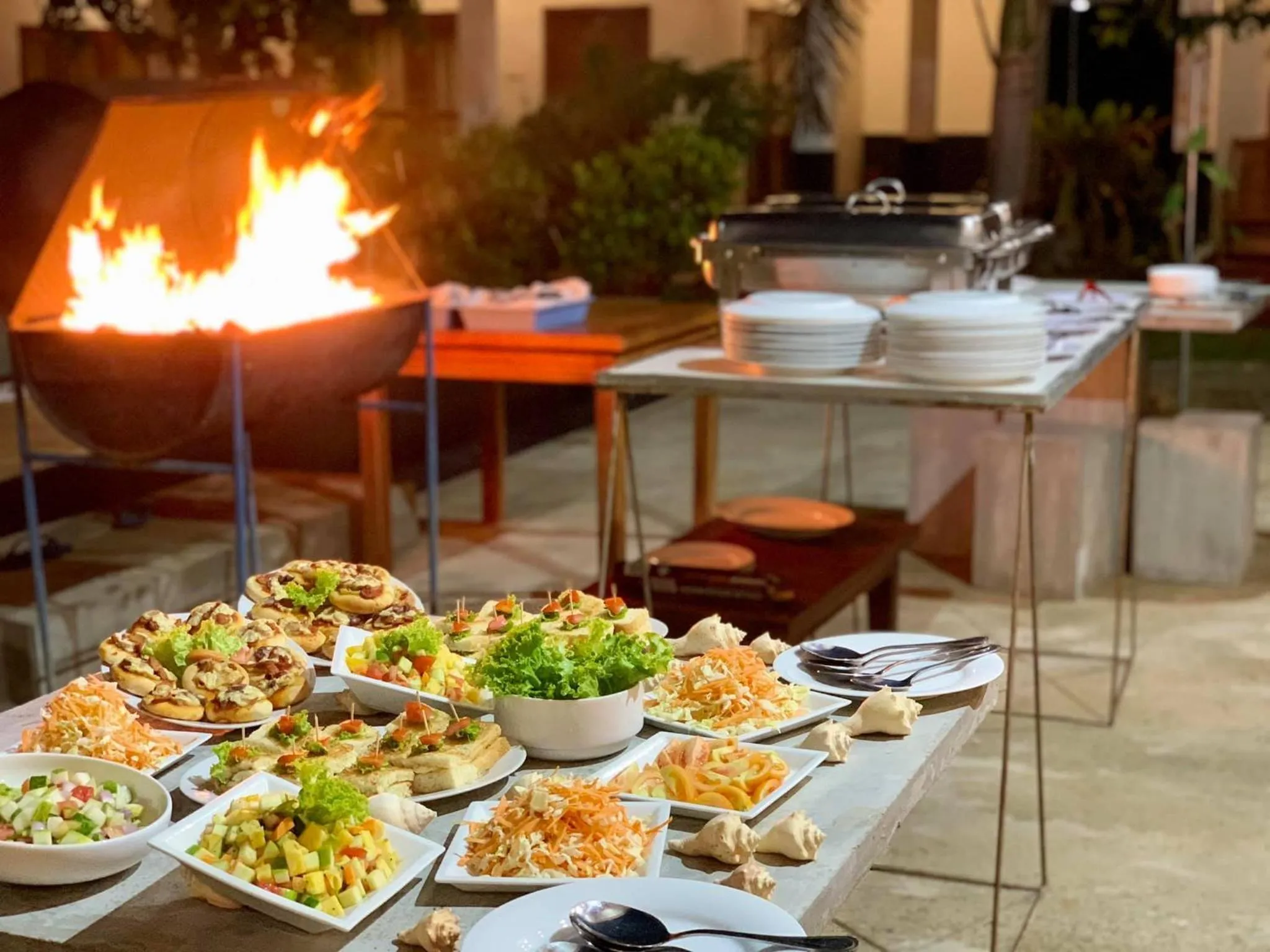 Food and drinks in Atara Lagoon Kalpitiya