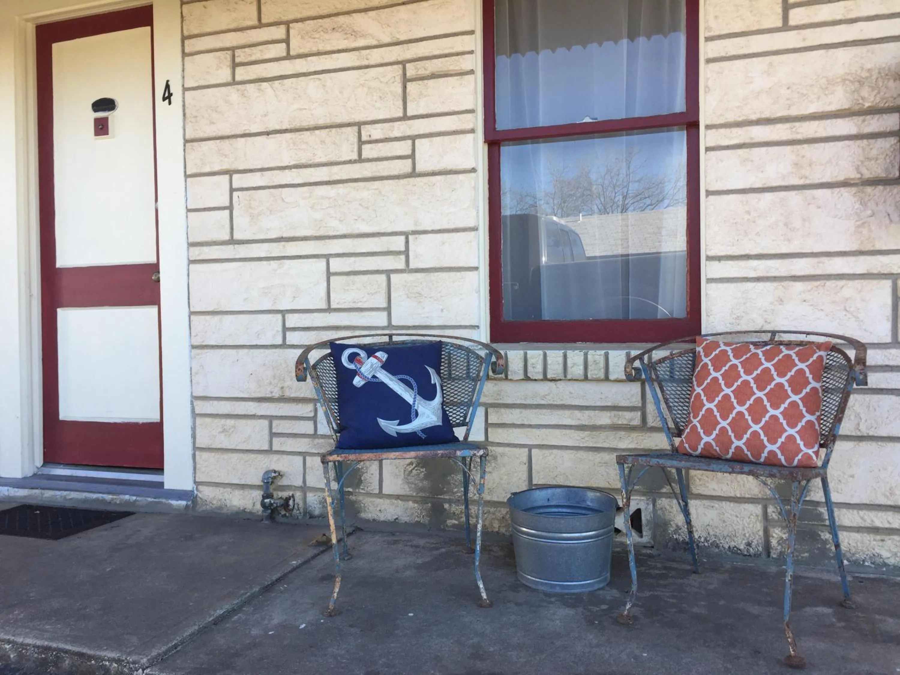 Balcony/Terrace in Hotel Kitsmiller on Main