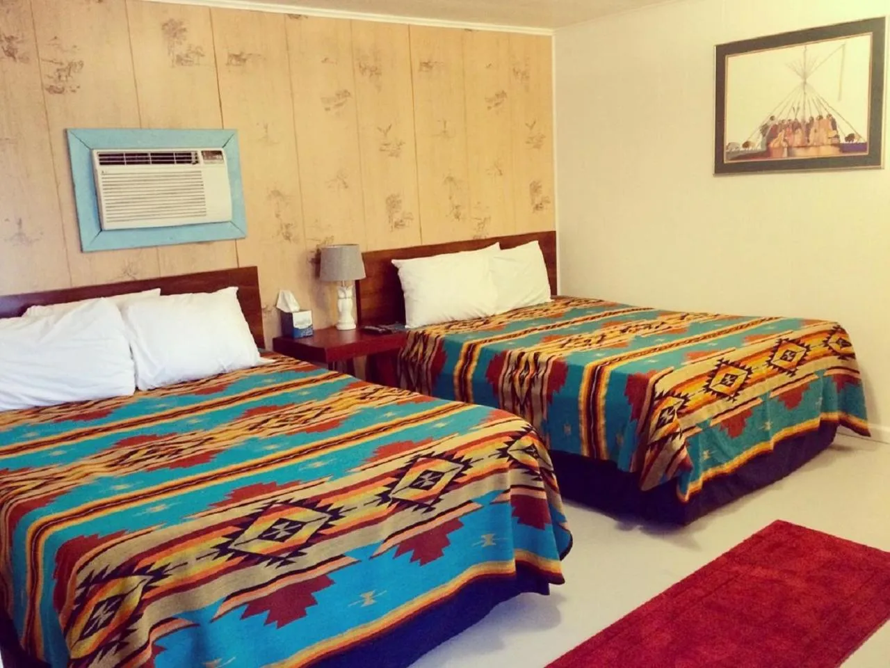 Bed in Hotel Kitsmiller on Main