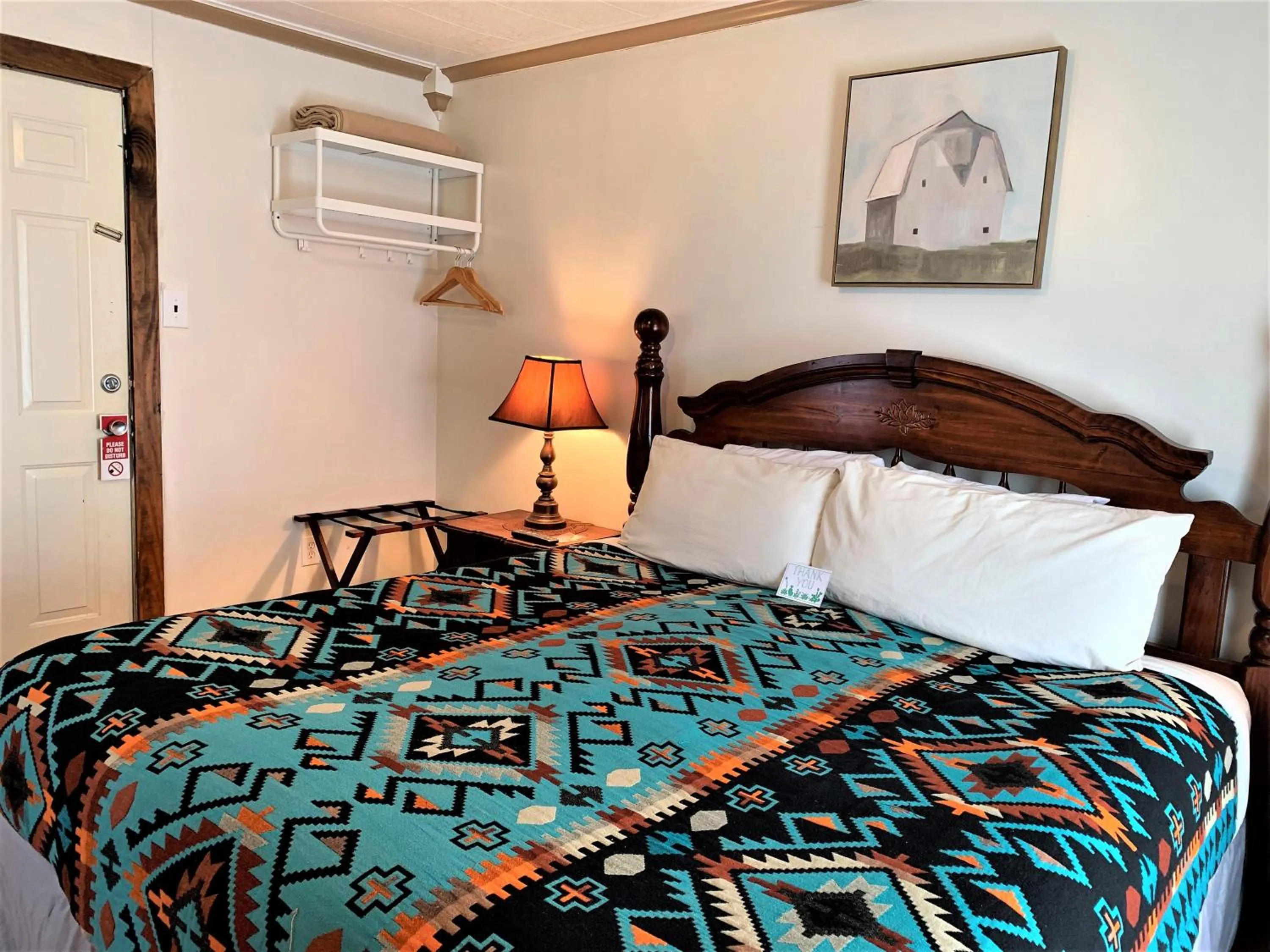 Bedroom, Bed in Hotel Kitsmiller on Main