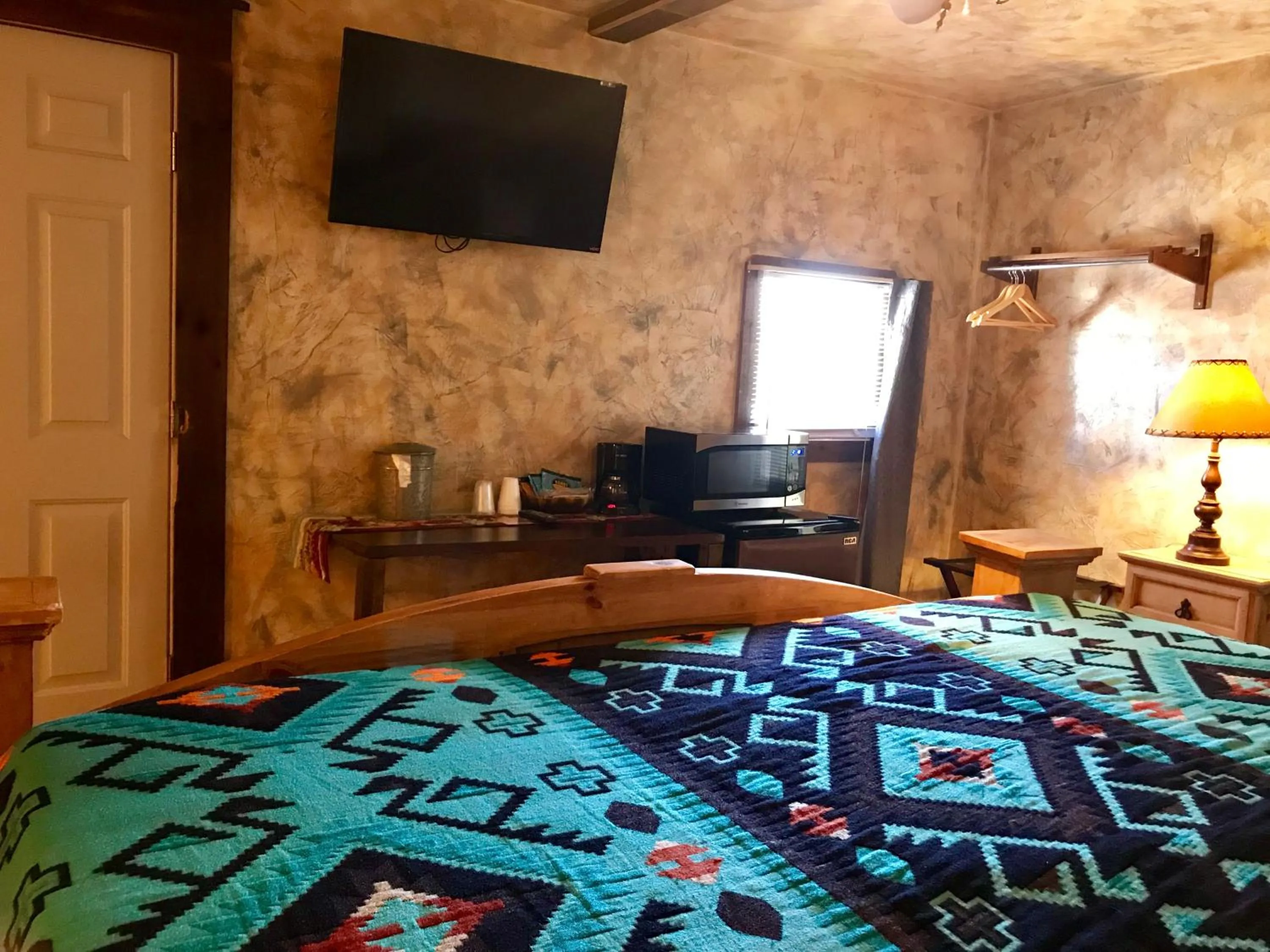 Bedroom, Bed in Hotel Kitsmiller on Main