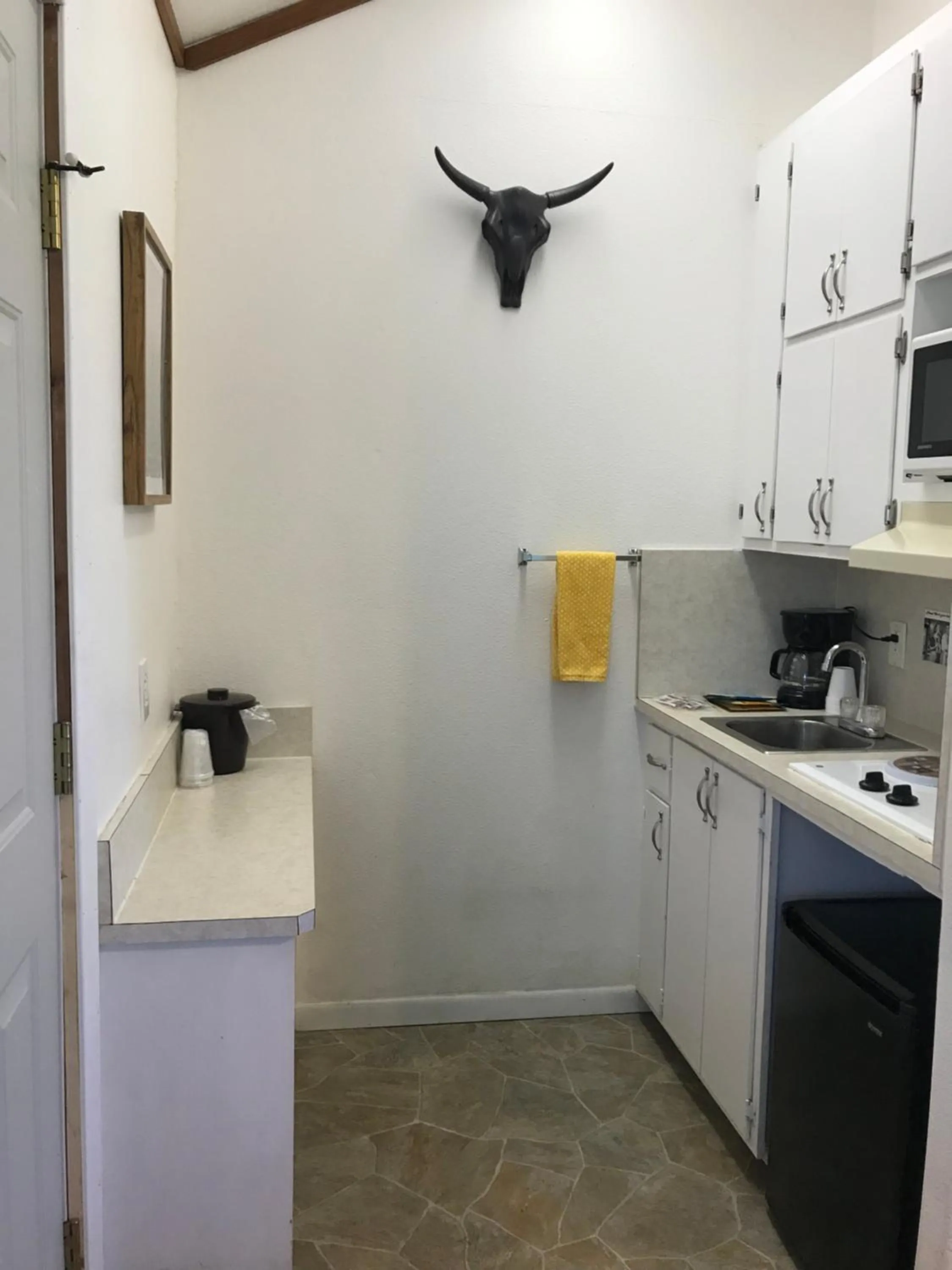 Kitchen or kitchenette in Hotel Kitsmiller on Main