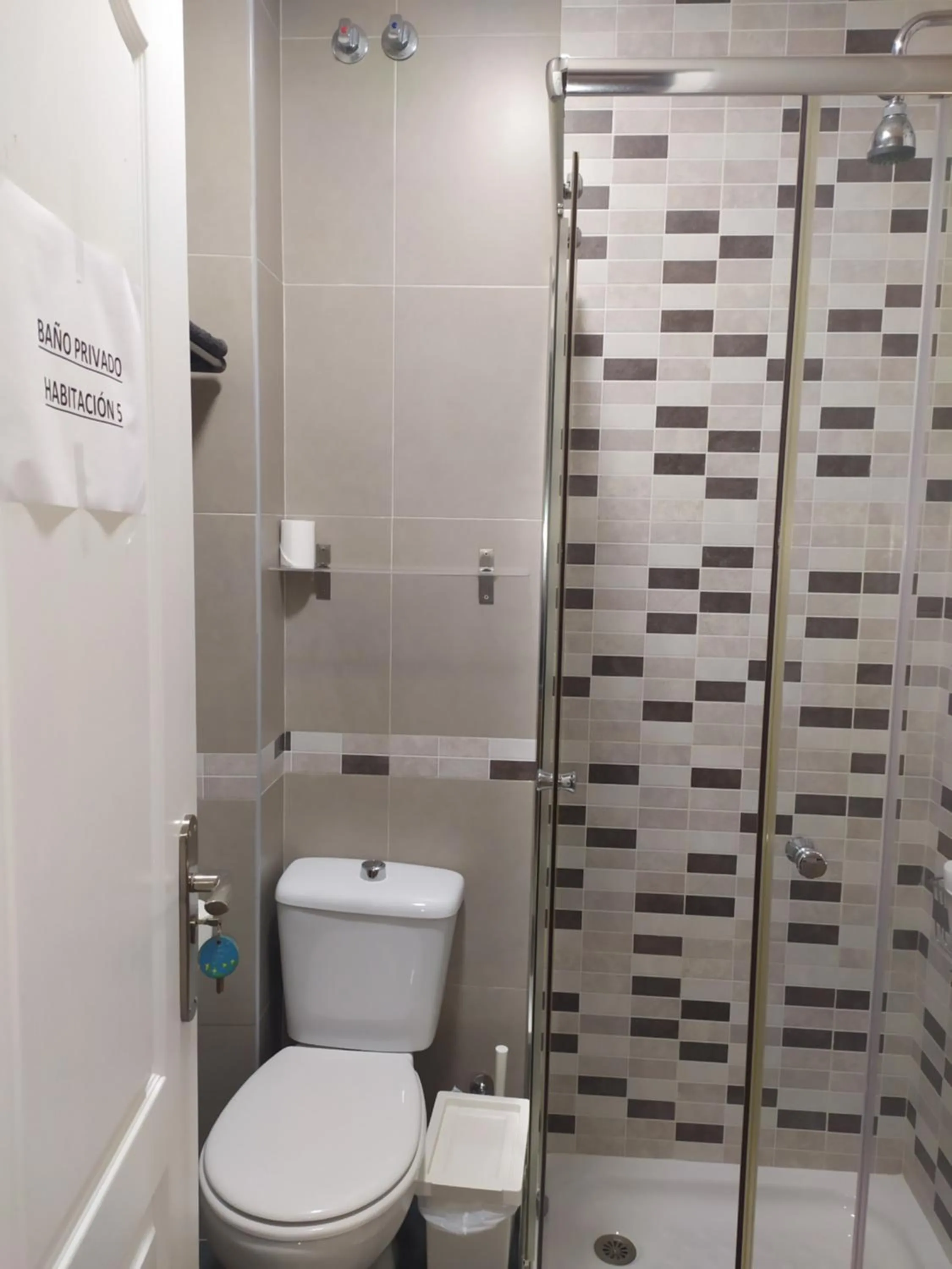 Bathroom in Pension Azahar