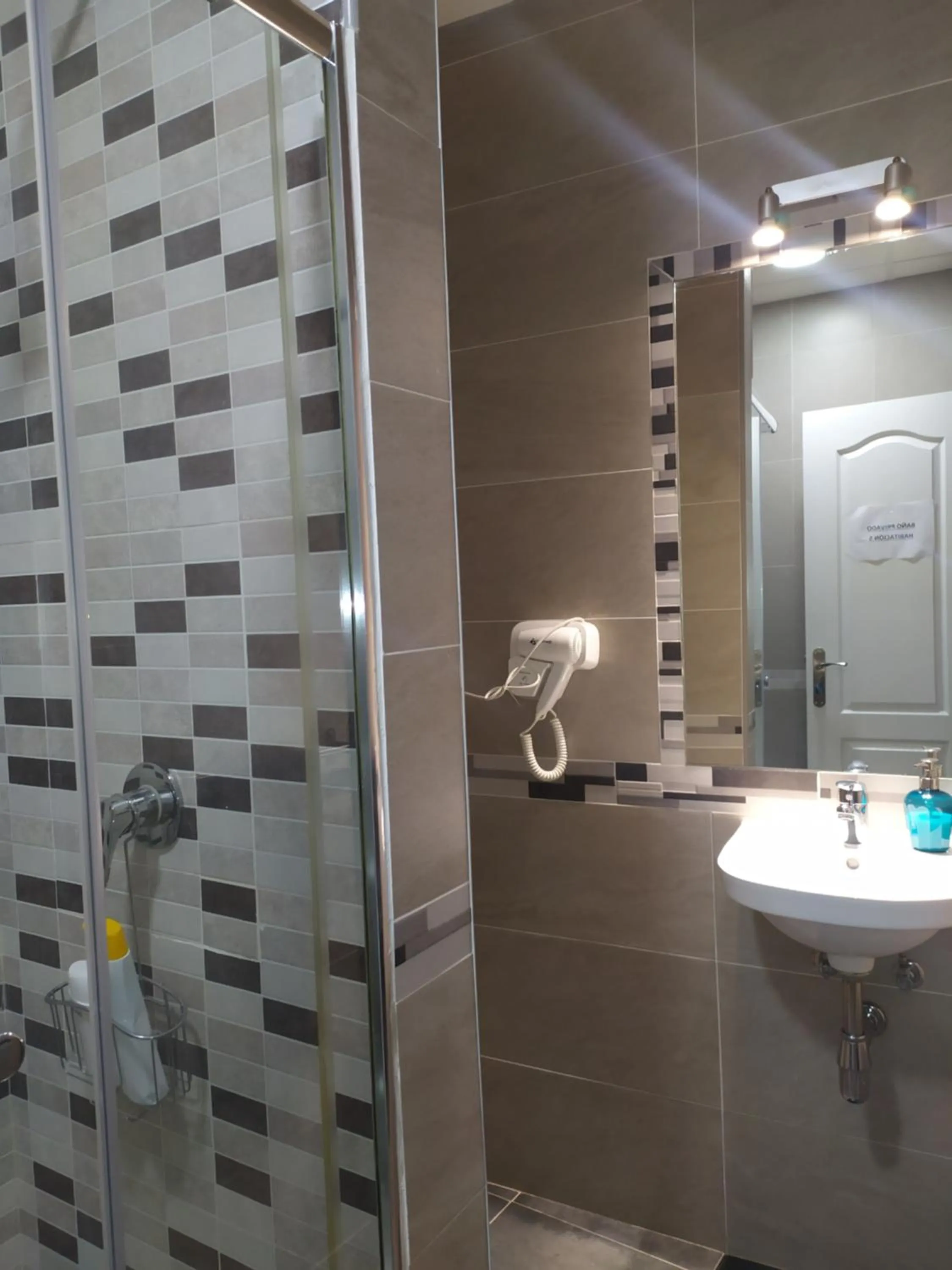 Bathroom in Pension Azahar