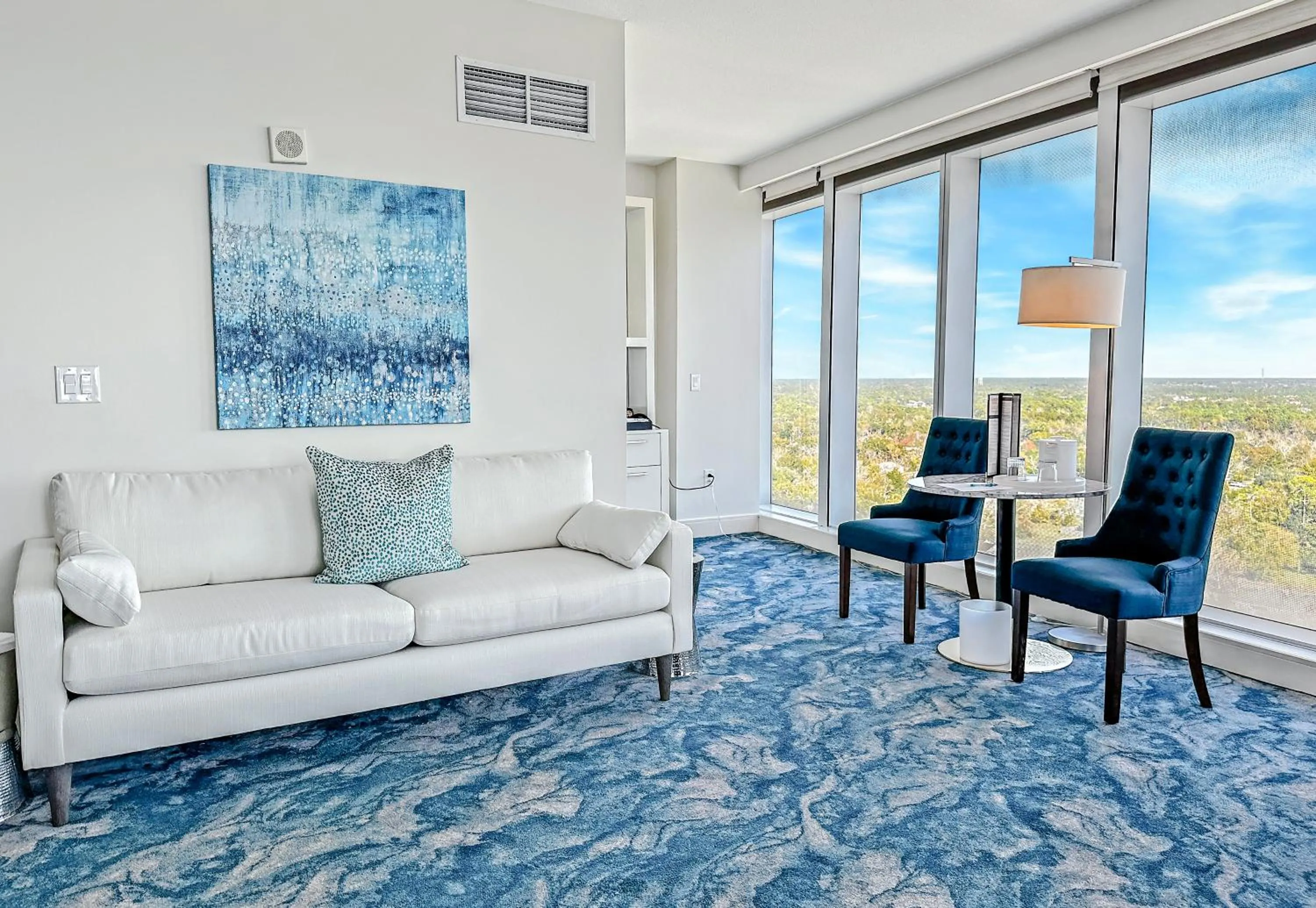 Living room in Scarlet Pearl Casino Resort