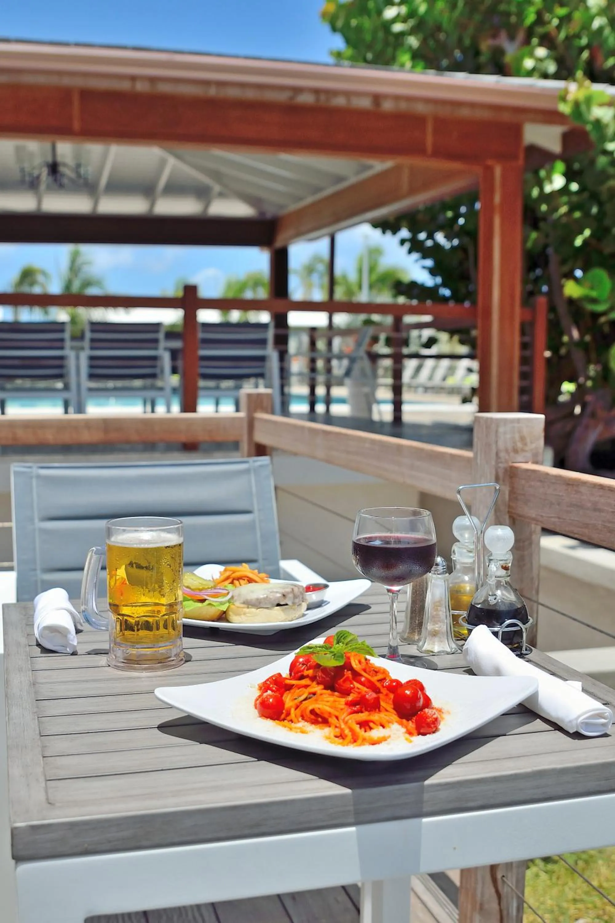 Restaurant/places to eat in Royal St. Kitts Hotel