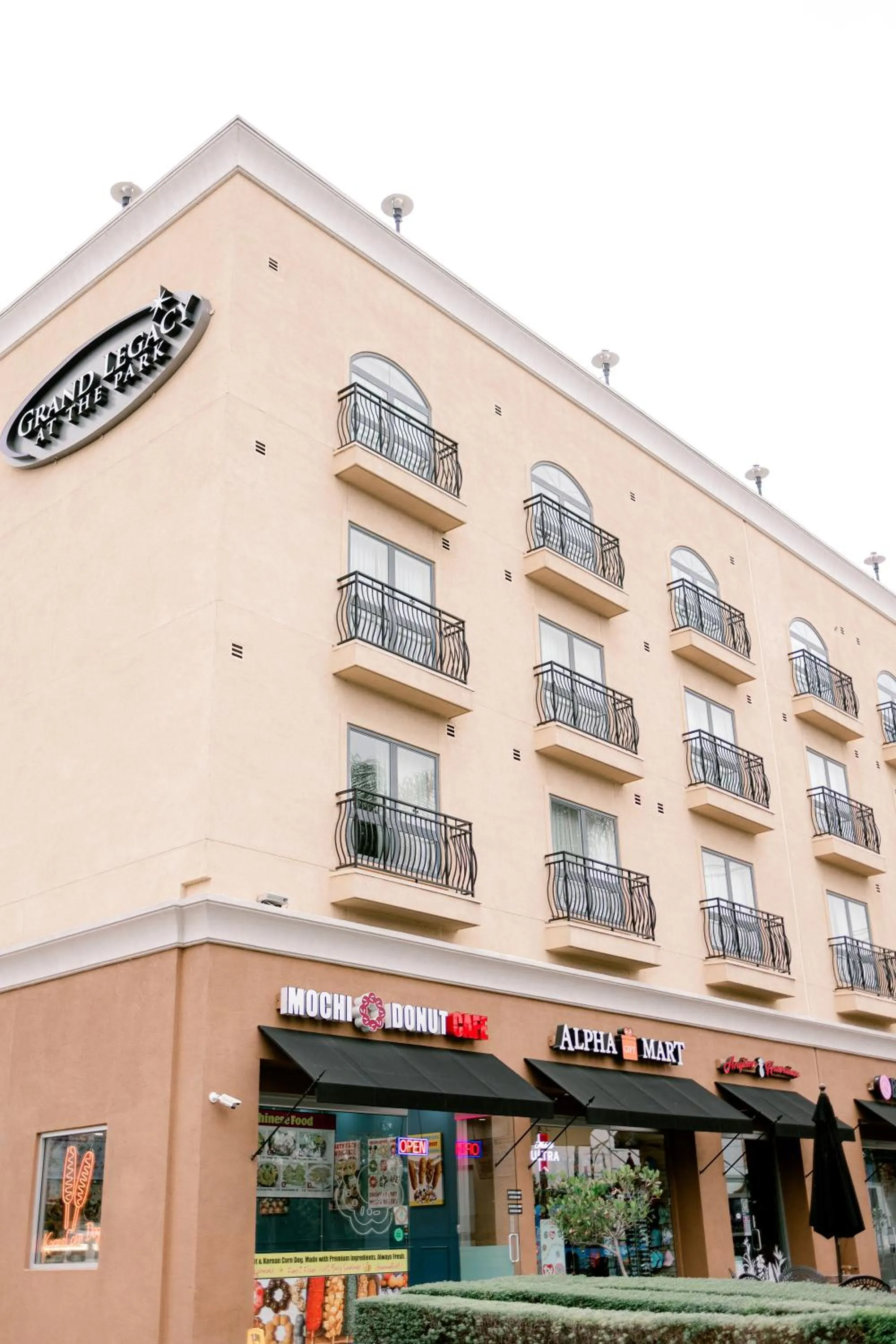 Property building in Grand Legacy At The Park