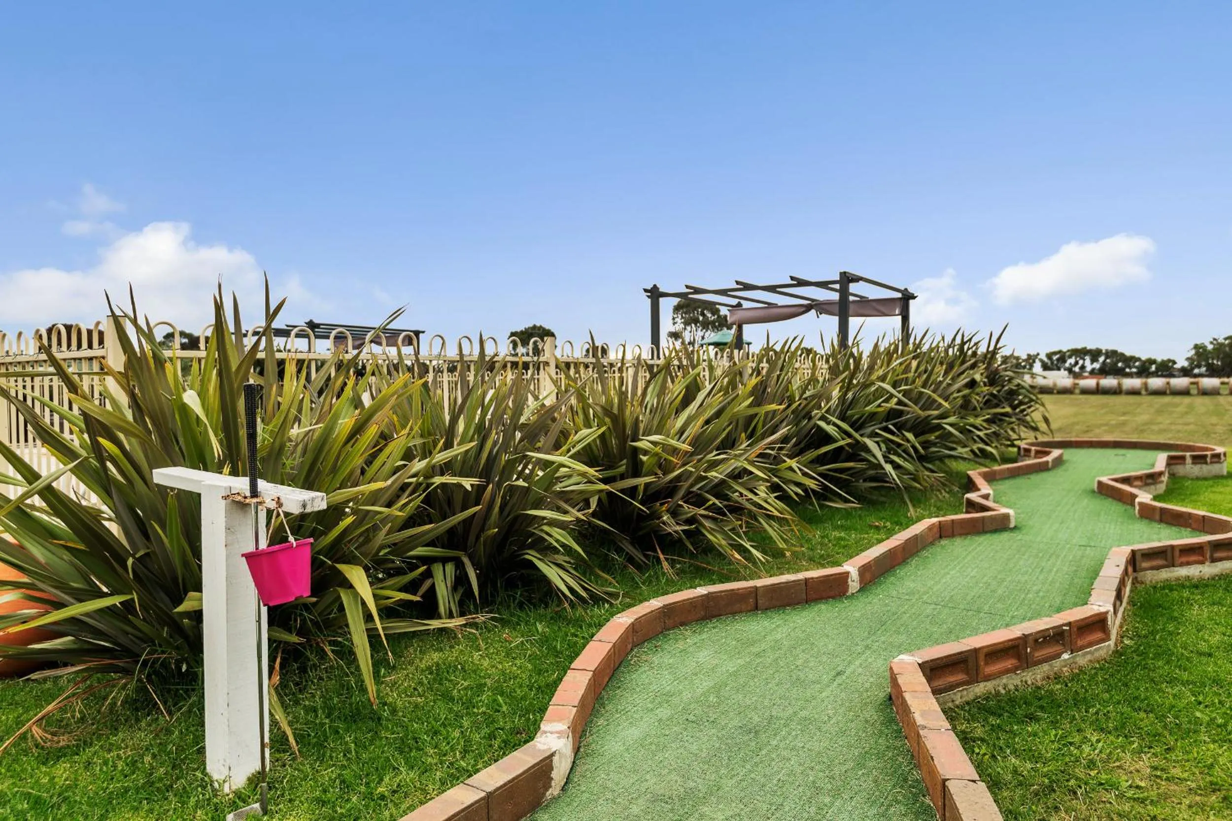 Minigolf in The Oxley Estate