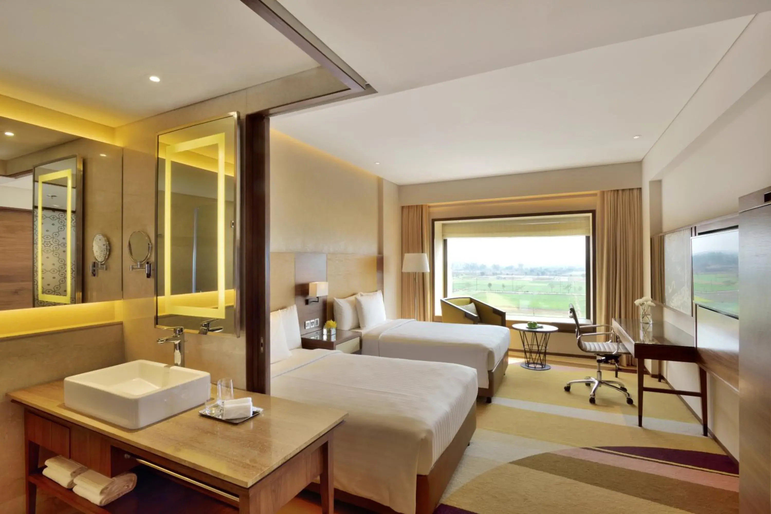 Deluxe City View Twin in Courtyard by Marriott Raipur Deluxe City View Twin in Courtyard by Marriott Raipur