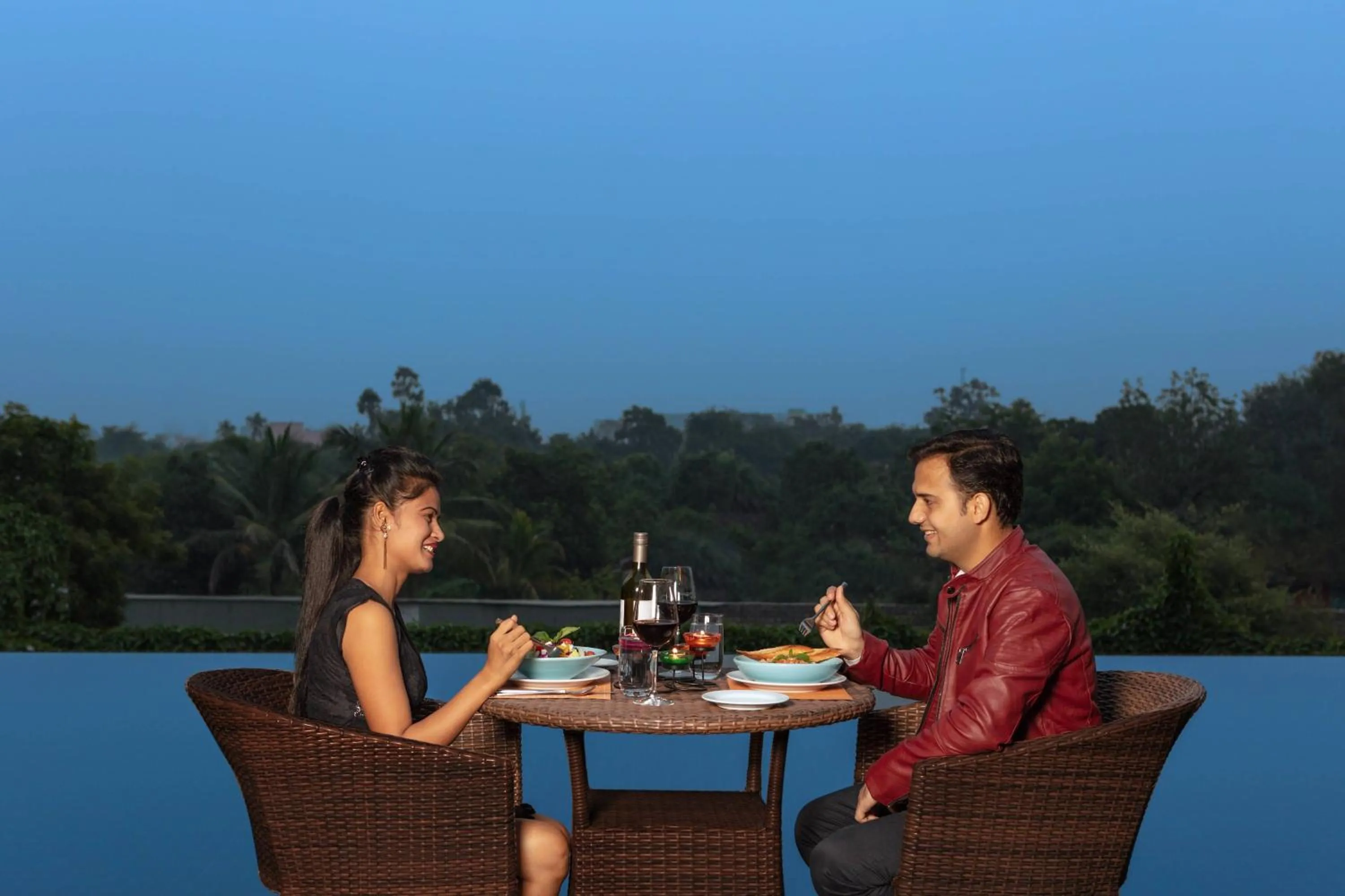 Swimming pool in Courtyard by Marriott Raipur