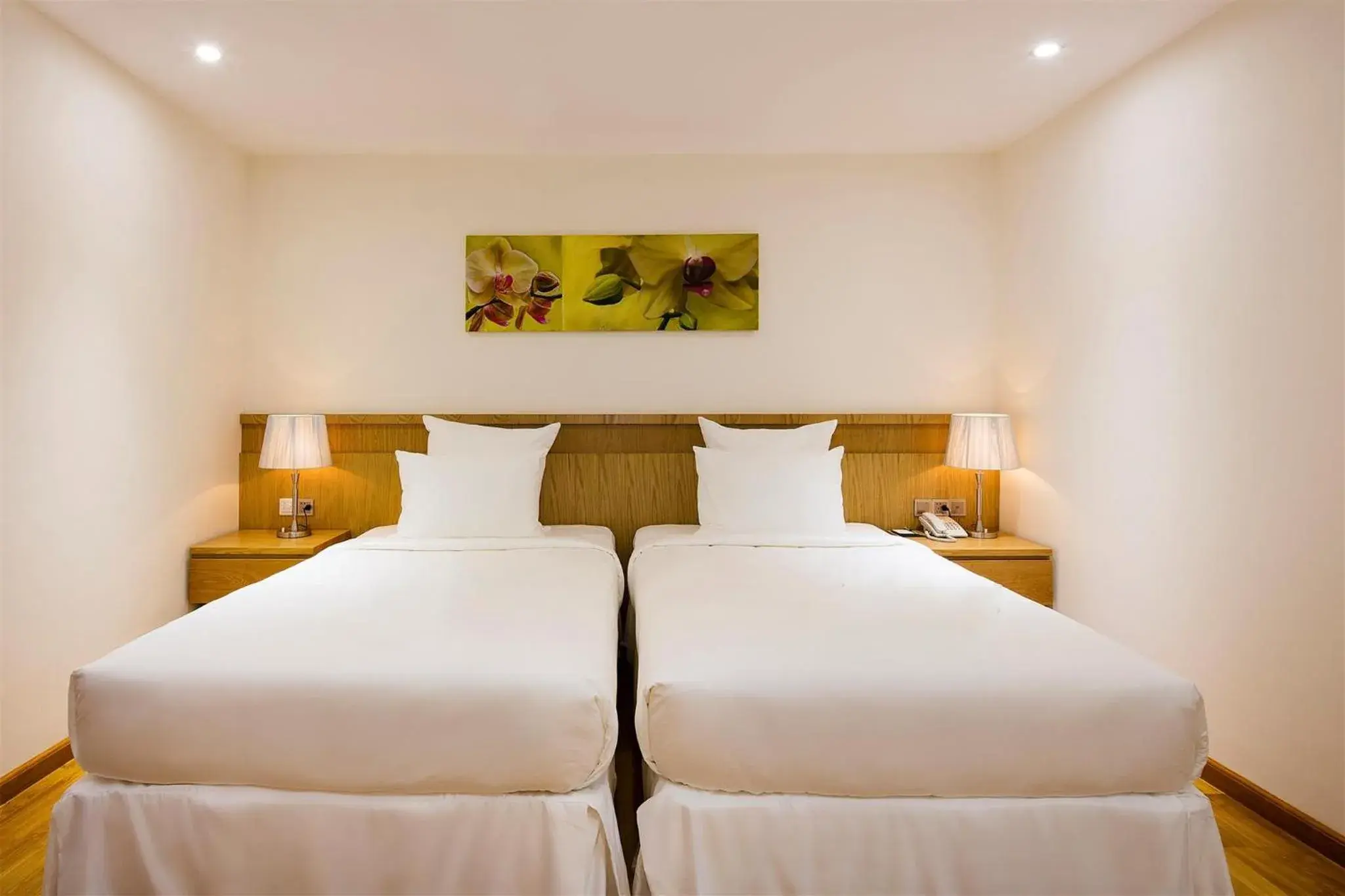 Superior Twin Room in Rosaka Nha Trang Hotel Superior Twin Room in Rosaka Nha Trang Hotel