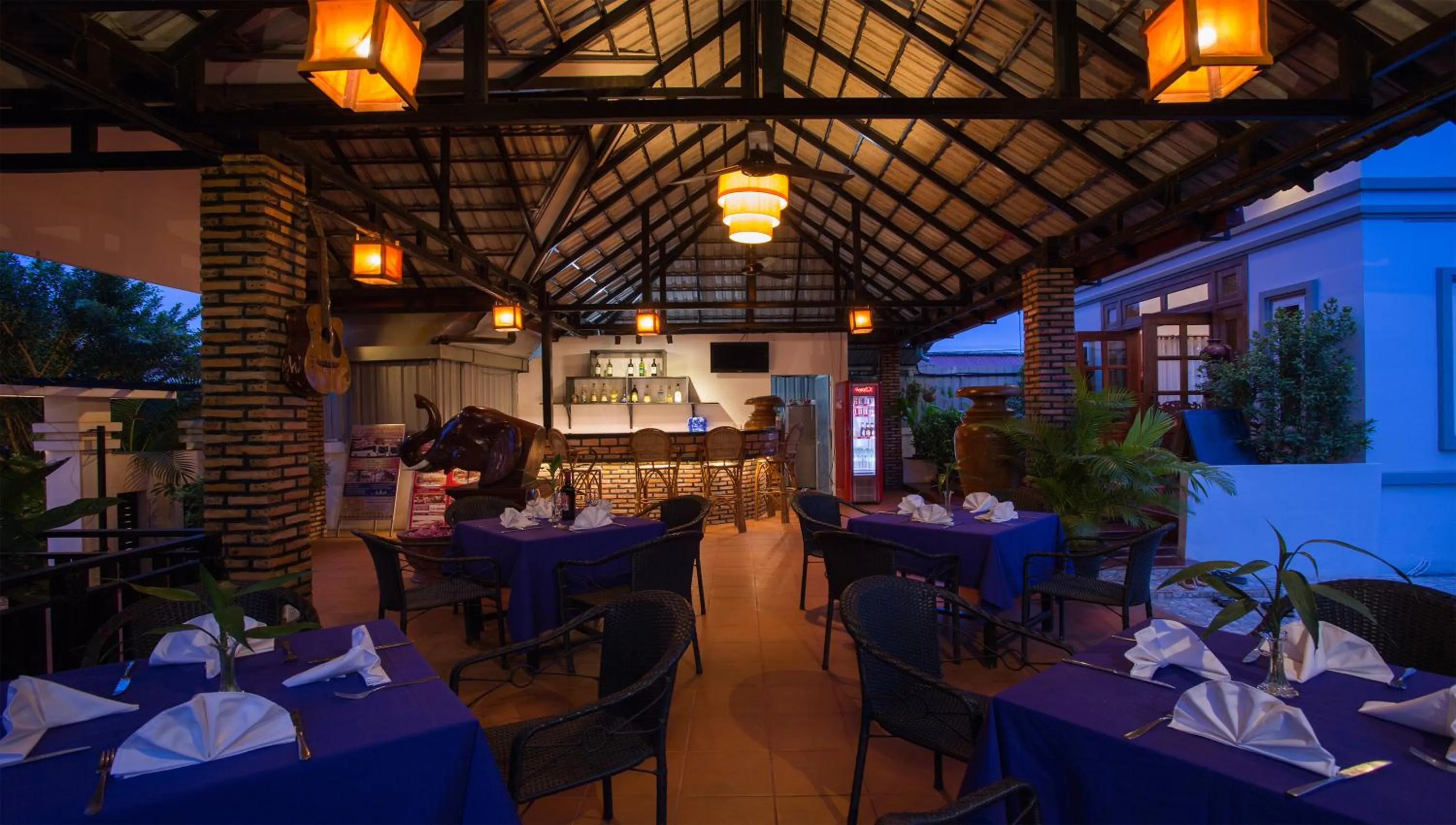Restaurant/Places to Eat in Angkor Ry Boutique