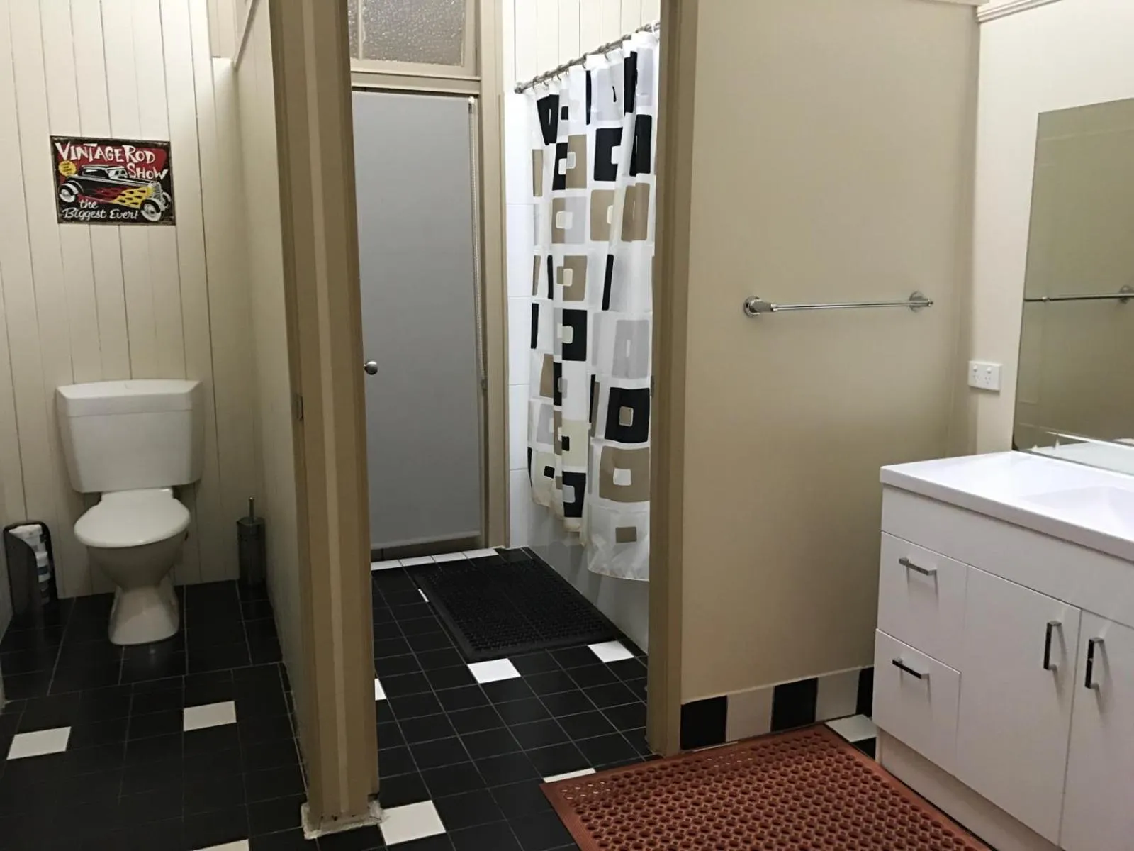 Toilet in Exchange Hotel Toogoolawah