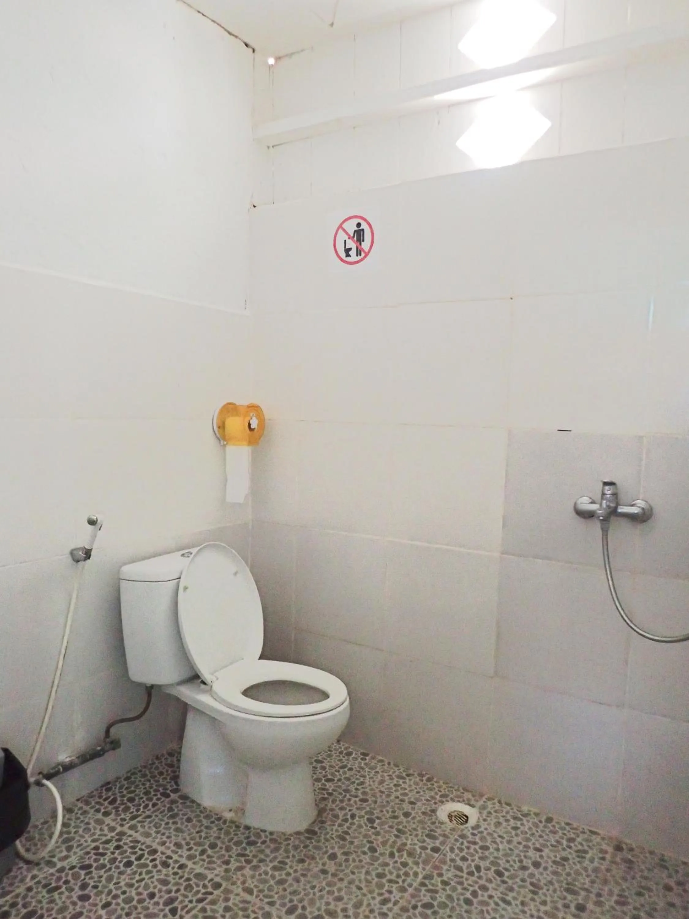 Toilet in Scuba Republic Beach Bungalows