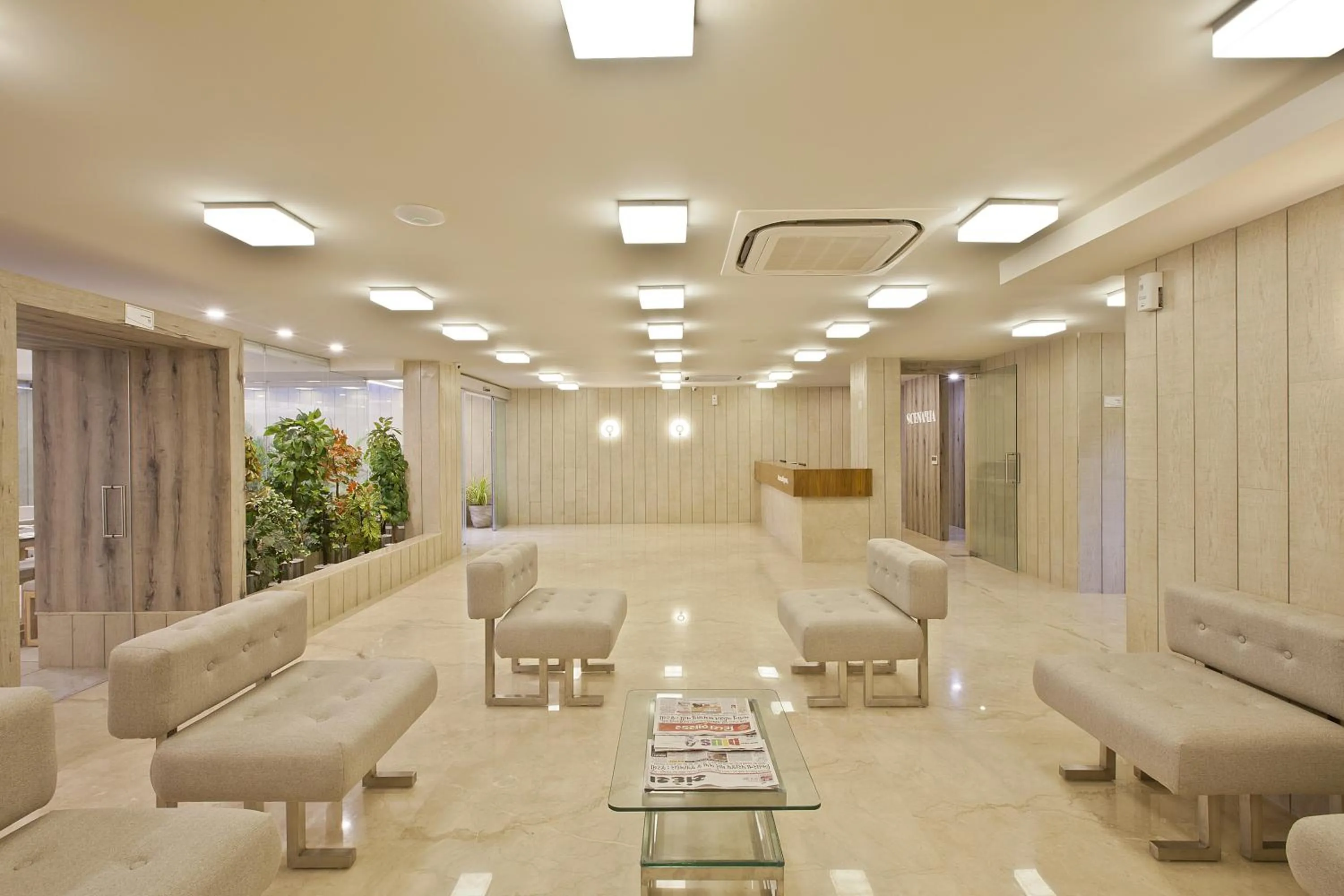 Lobby or reception in Scenaria Hotel - Navrangpura, Ahmedabad