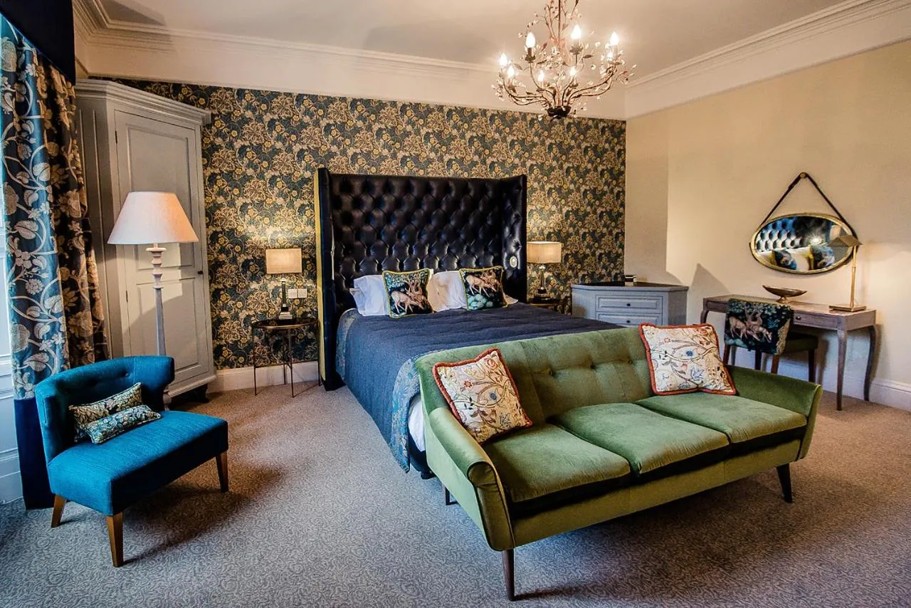 Photo of the whole room in Saltmarshe Hall